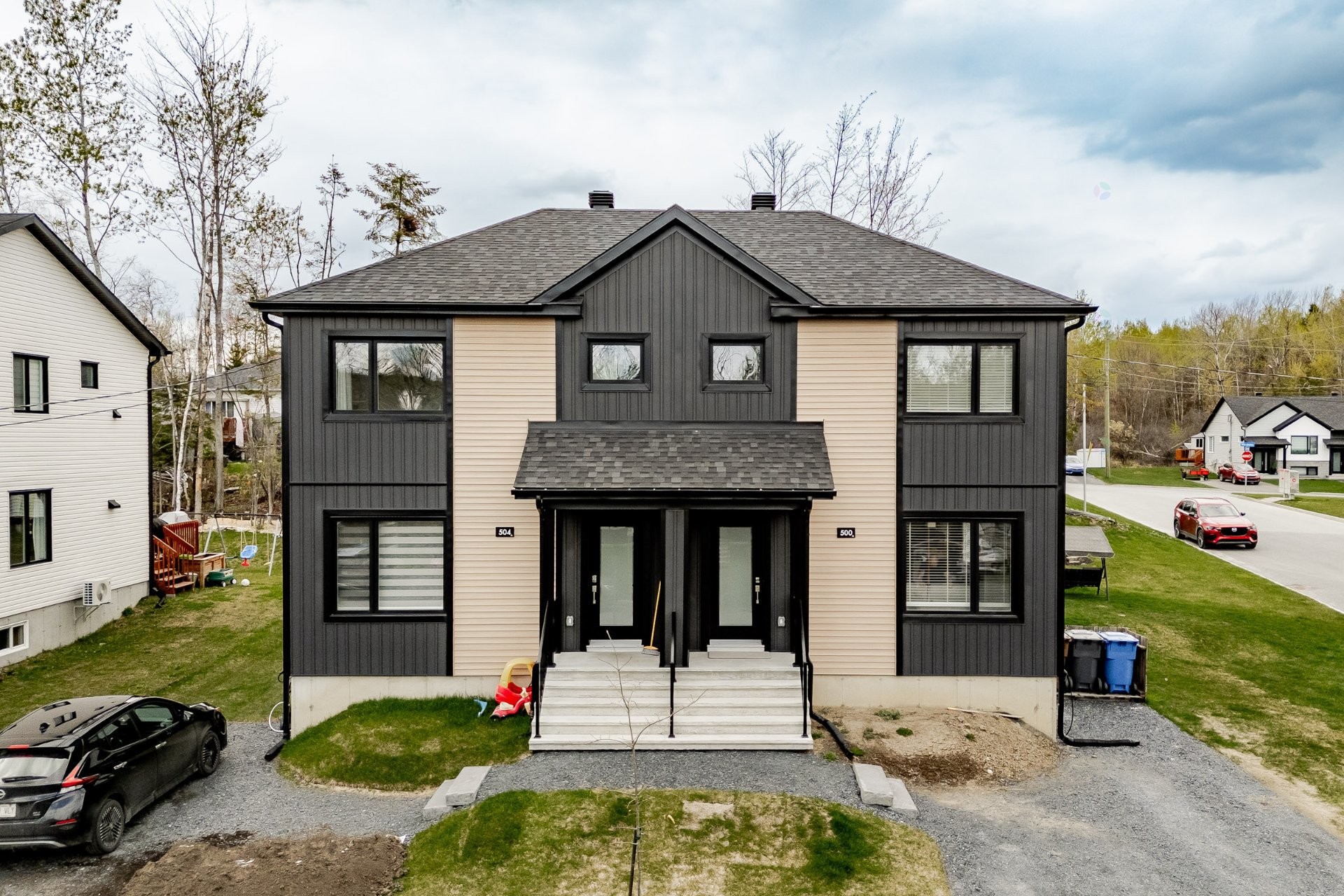 









500


Rue des Oiseaux-de-Neige

,
Sherbrooke (Les Nations),




QC
J1H0P7


