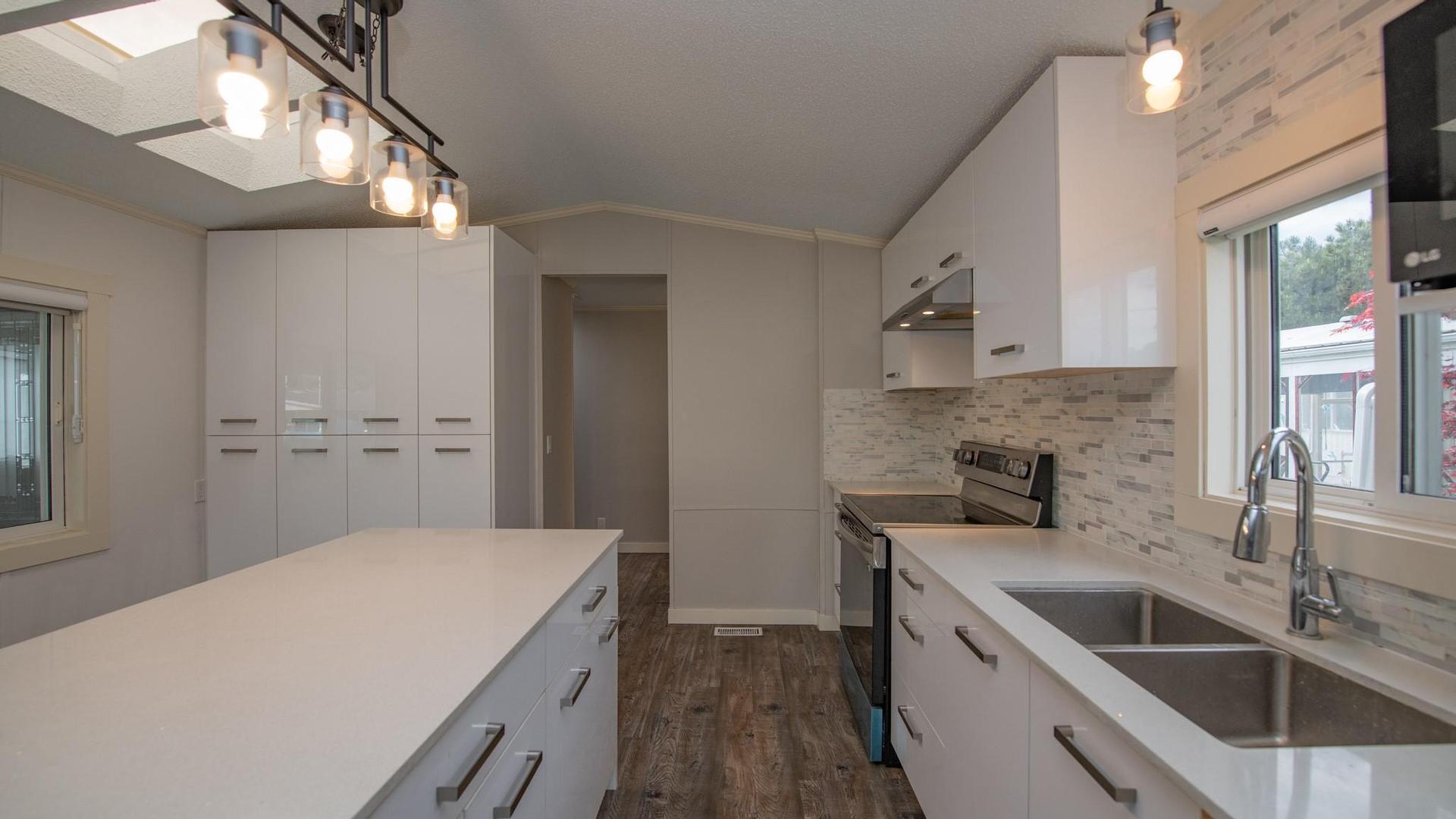 









6710


Tronson

Road, 202,
Vernon,




BC
V1H 1X6

