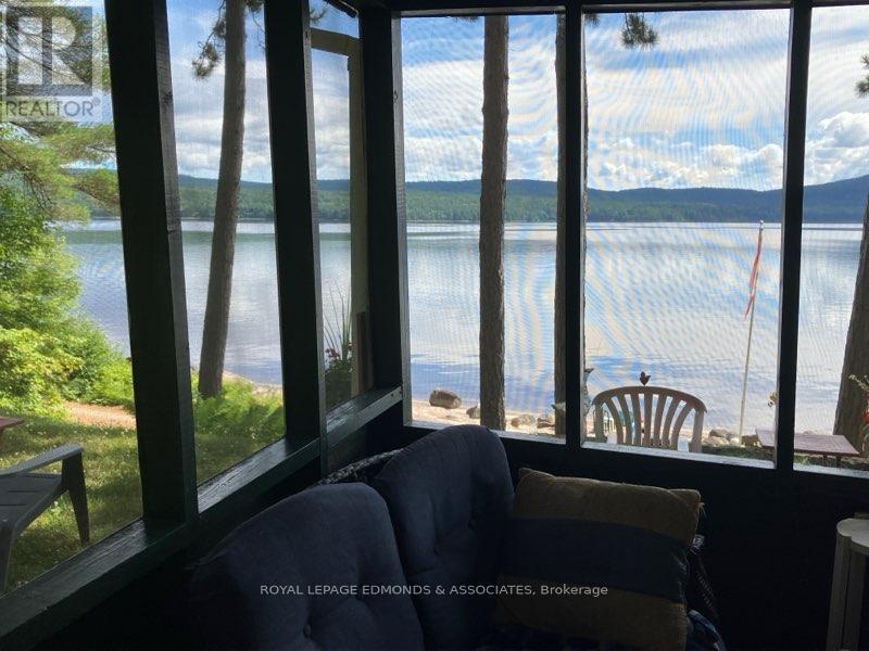 












544 ROCKY POINT LANE

,
Deep River,




Ontario
K0J1P0

