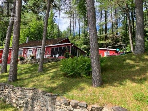 












544 ROCKY POINT LANE

,
Deep River,




Ontario
K0J1P0


