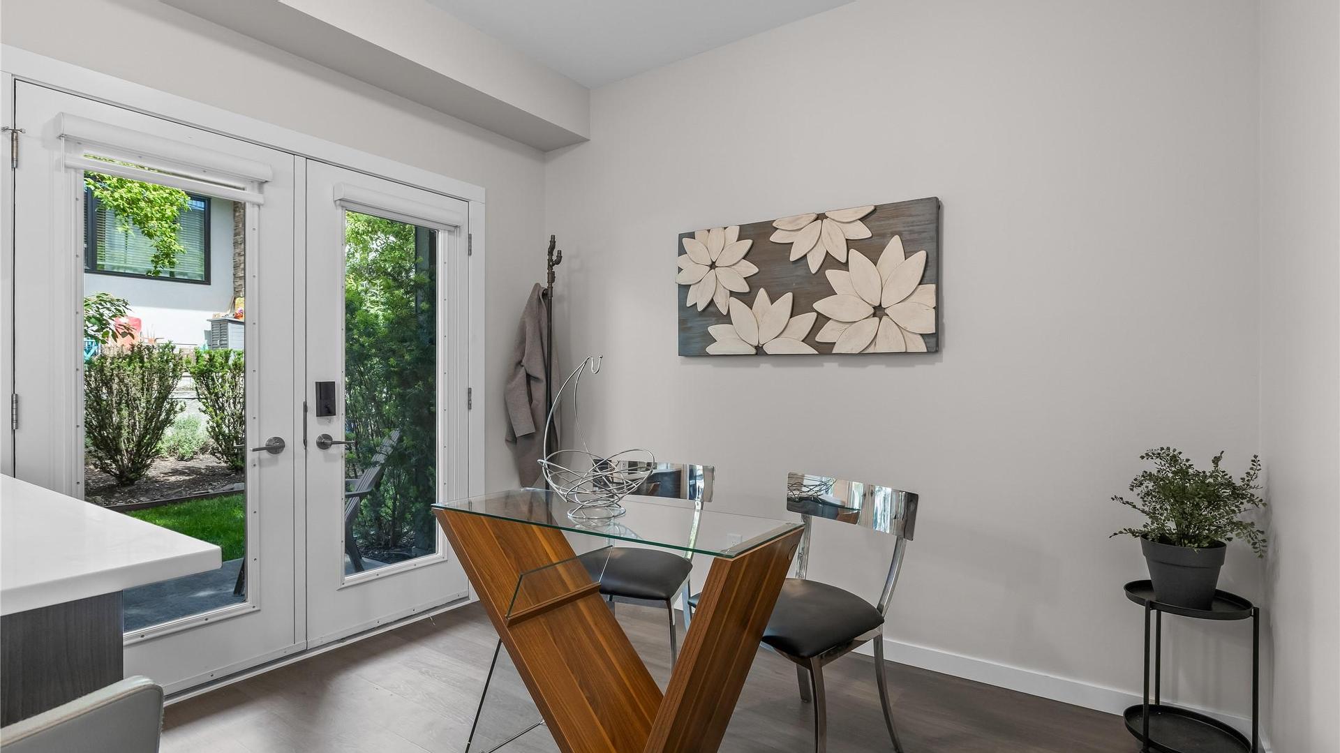 









1818


Peak Point

Court, 20,
West Kelowna,




BC
V1Z 4B4

