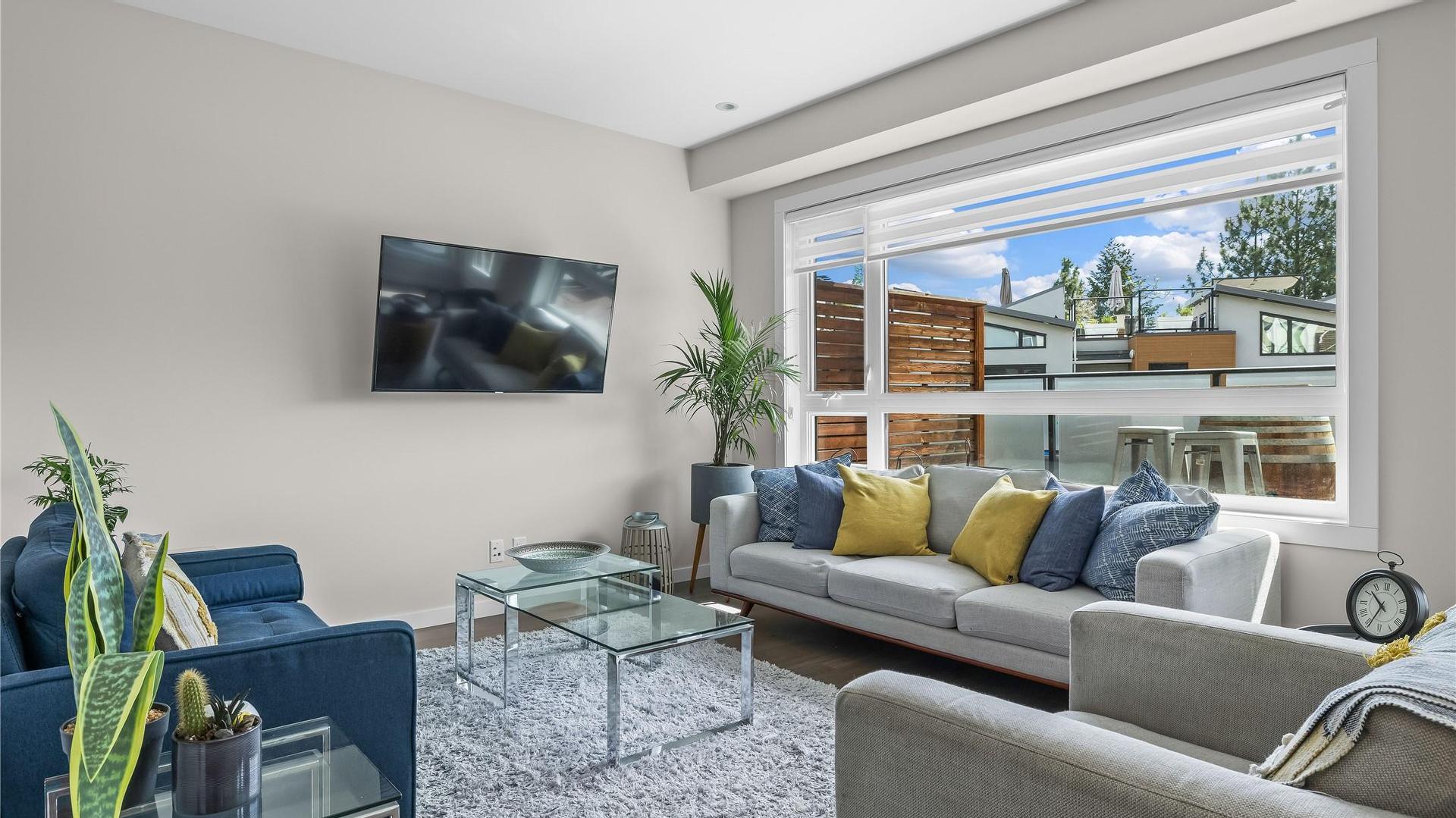 









1818


Peak Point

Court, 20,
West Kelowna,




BC
V1Z 4B4

