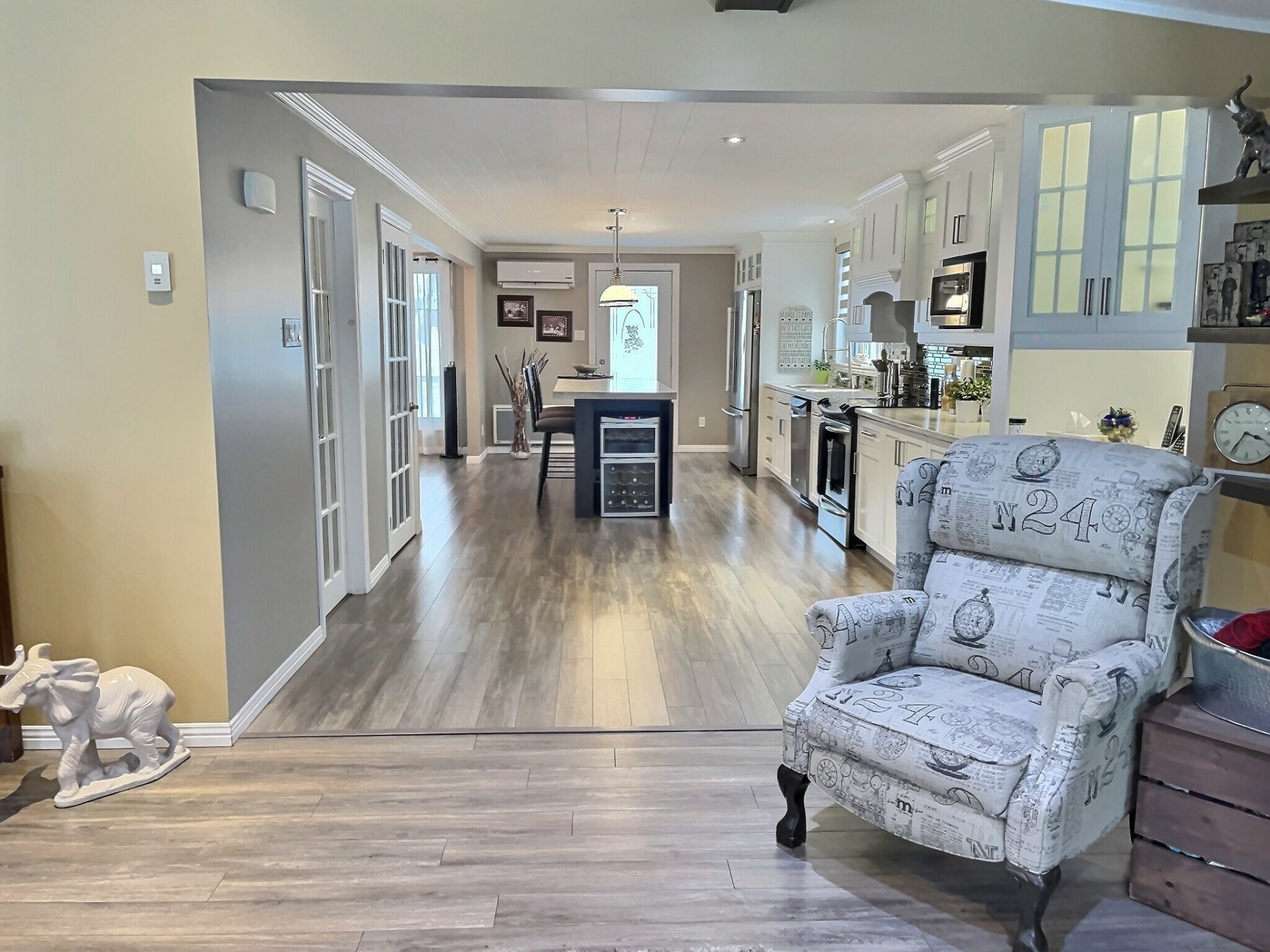 









47


Rue de l'Église N.

,
Lorrainville,




QC
J0Z2R0

