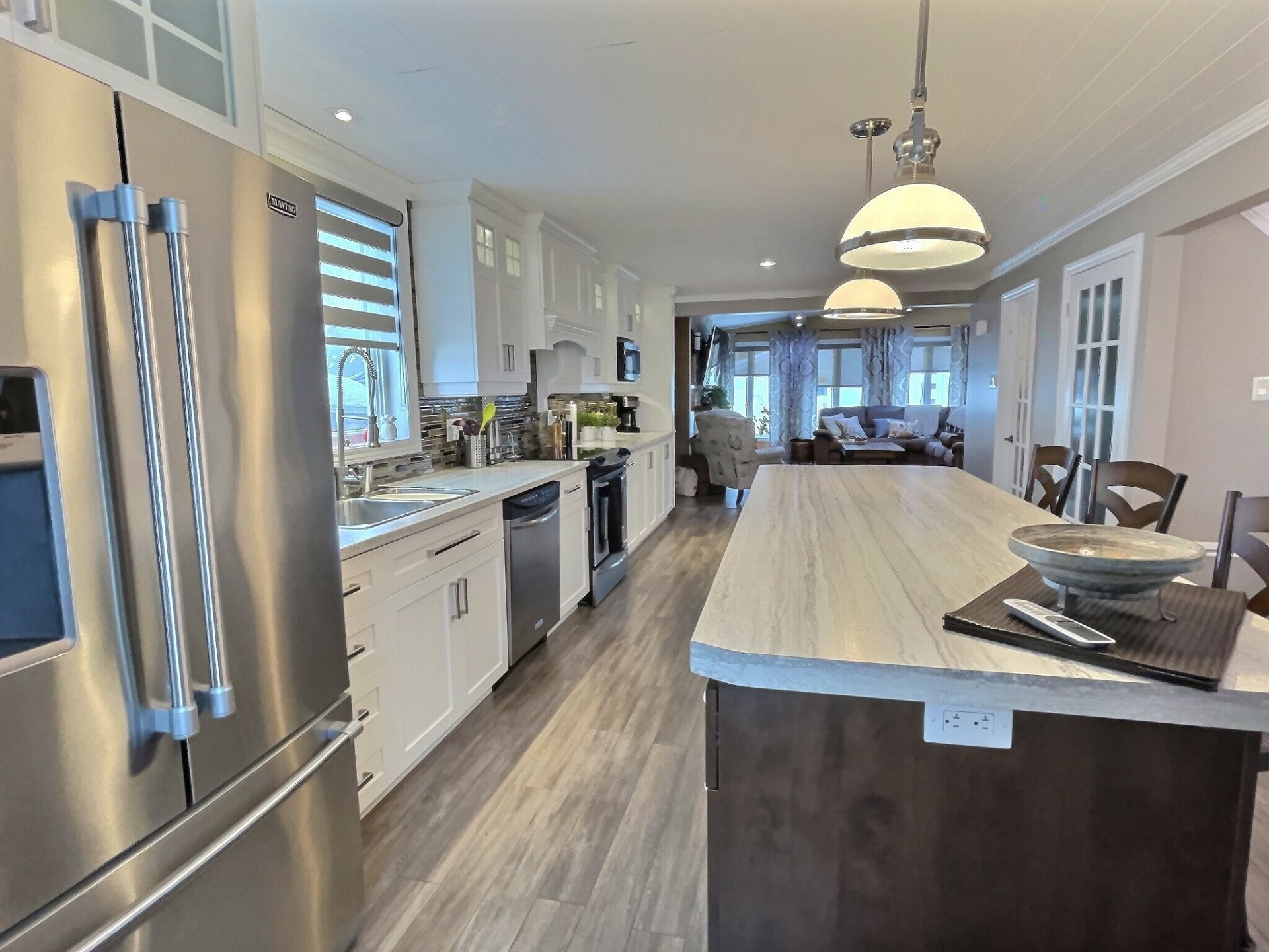 









47


Rue de l'Église N.

,
Lorrainville,




QC
J0Z2R0

