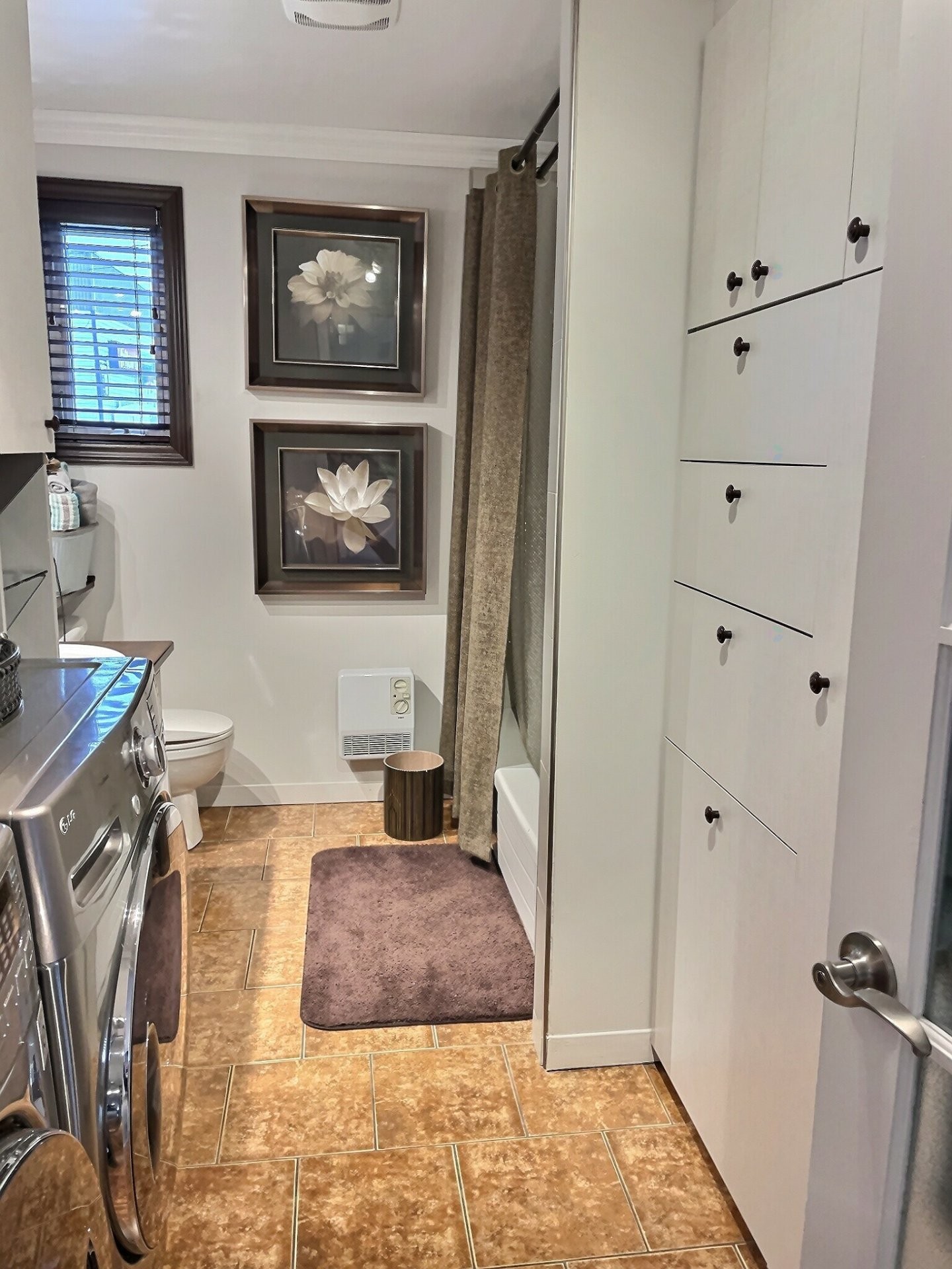 









47


Rue de l'Église N.

,
Lorrainville,




QC
J0Z2R0

