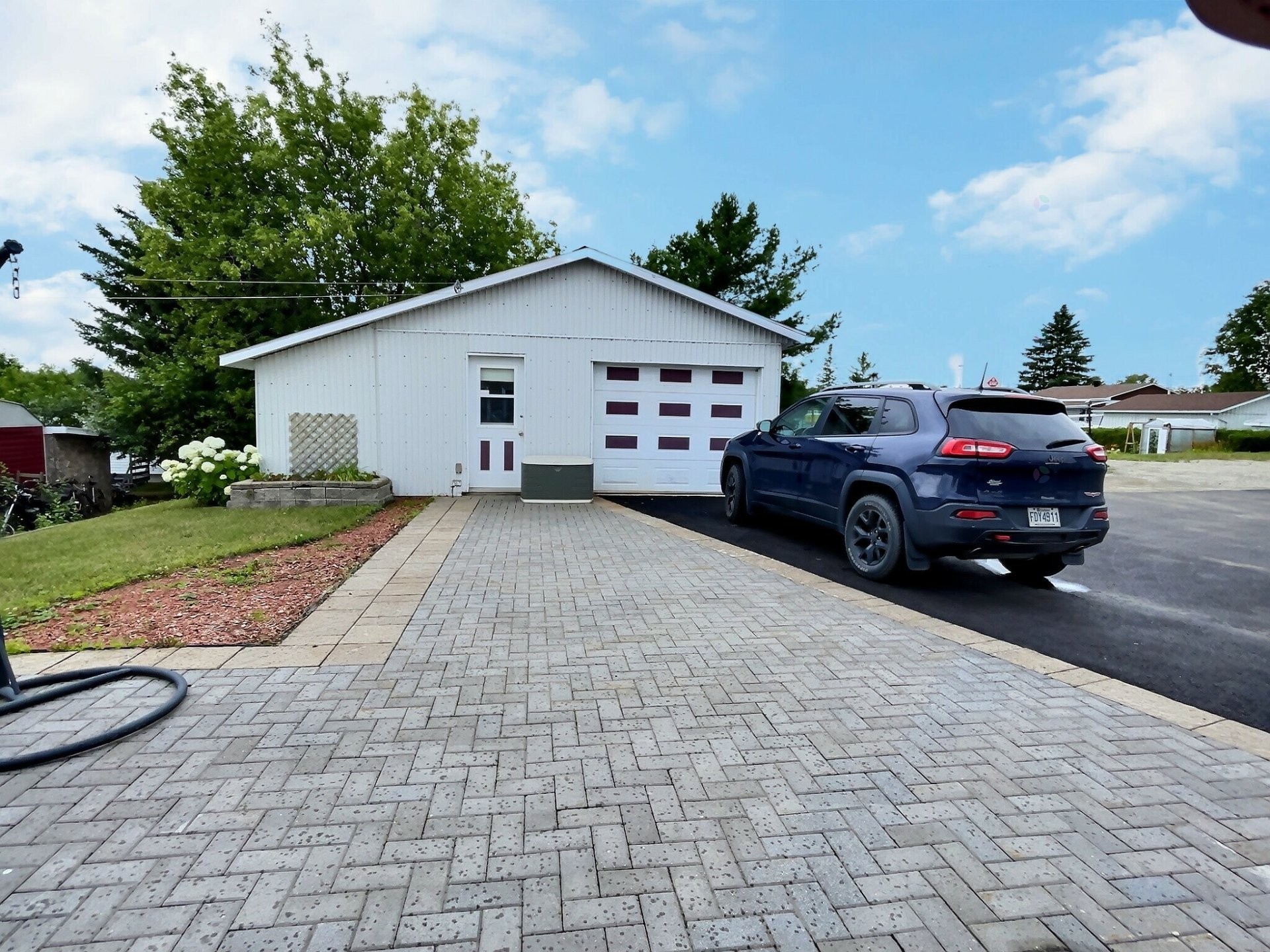 









47


Rue de l'Église N.

,
Lorrainville,




QC
J0Z2R0

