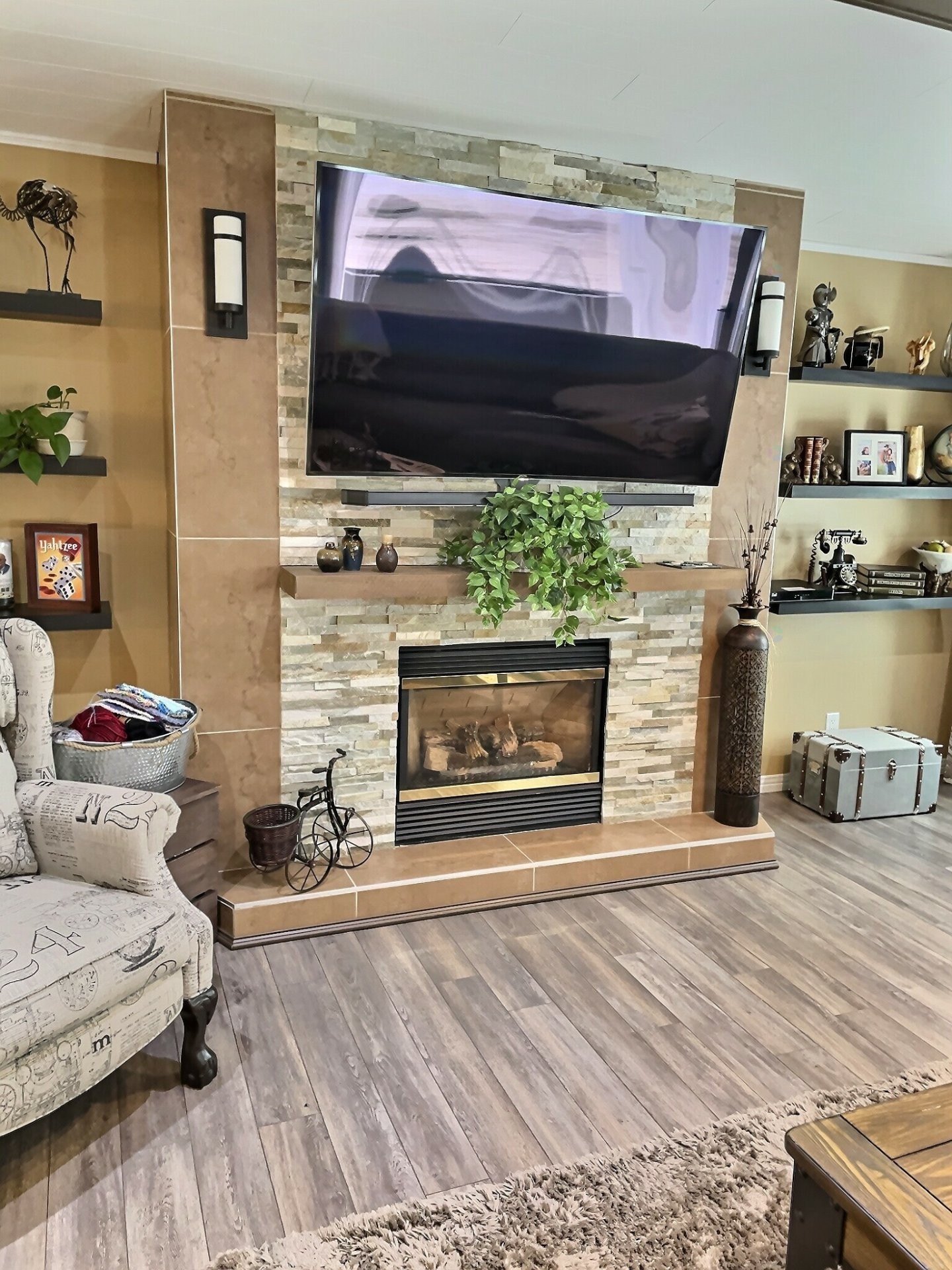 









47


Rue de l'Église N.

,
Lorrainville,




QC
J0Z2R0

