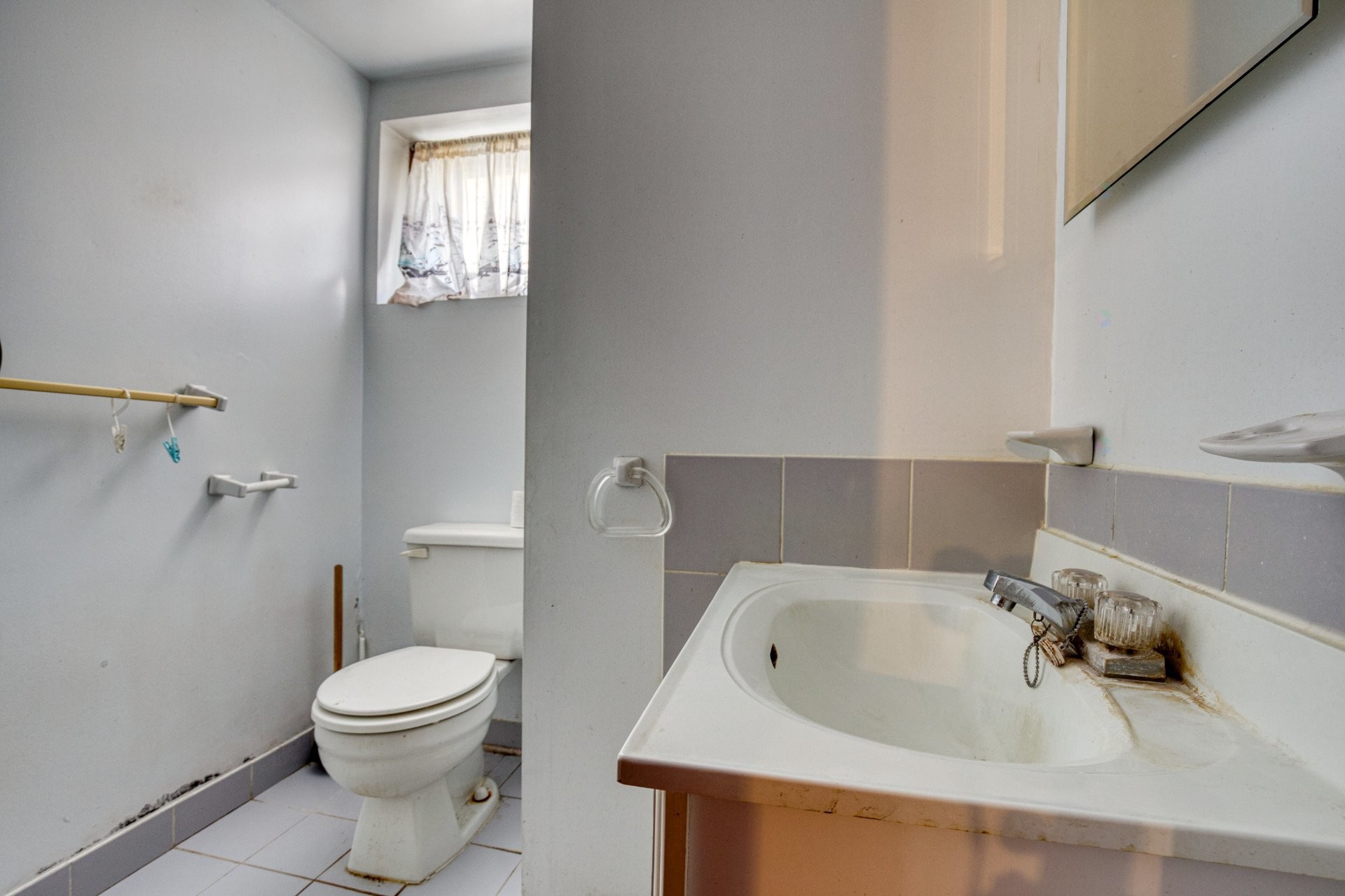 









1800


Rue Talleyrand

,
Brossard,




QC
J4W2J2

