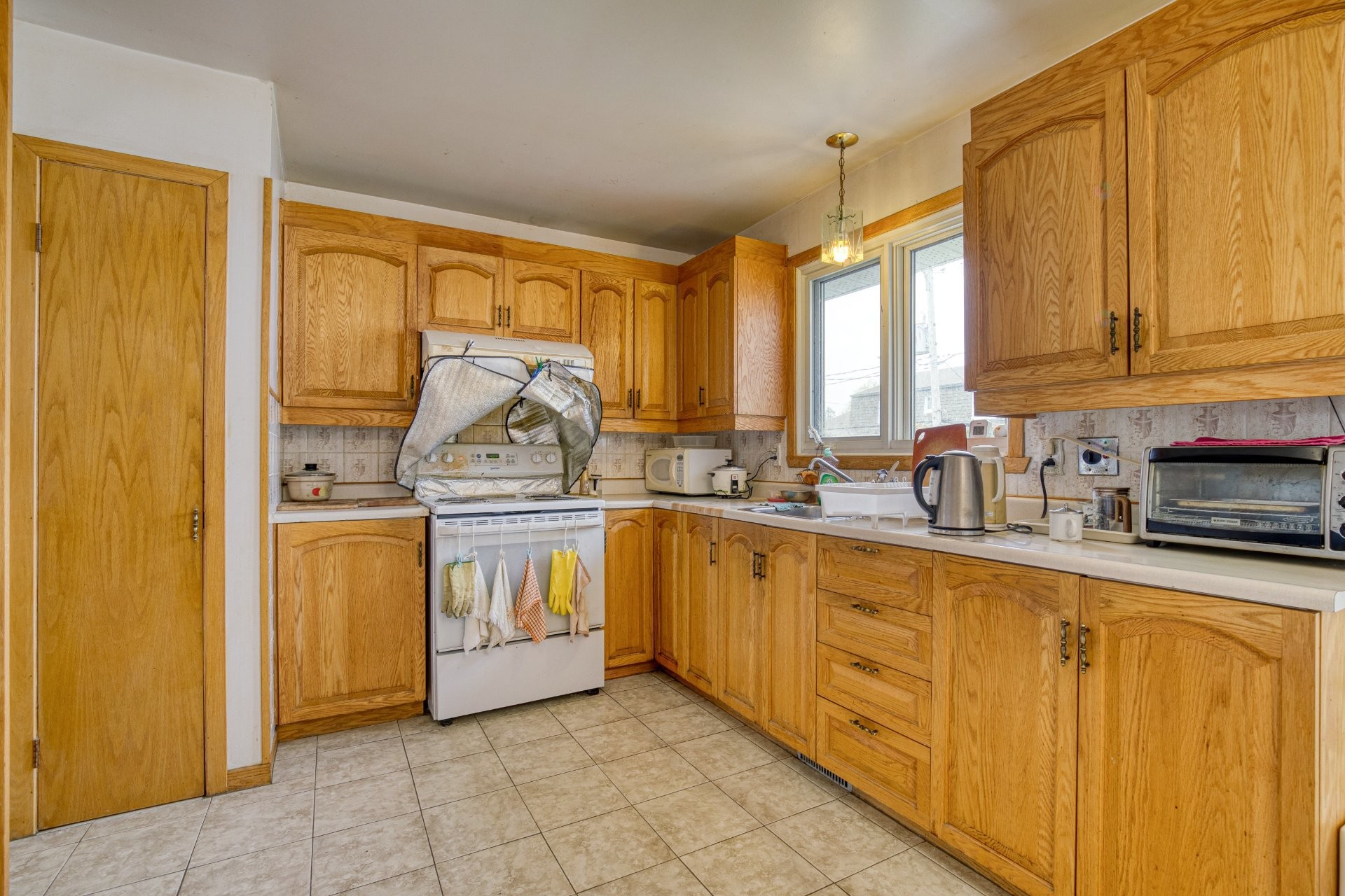 









1800


Rue Talleyrand

,
Brossard,




QC
J4W2J2

