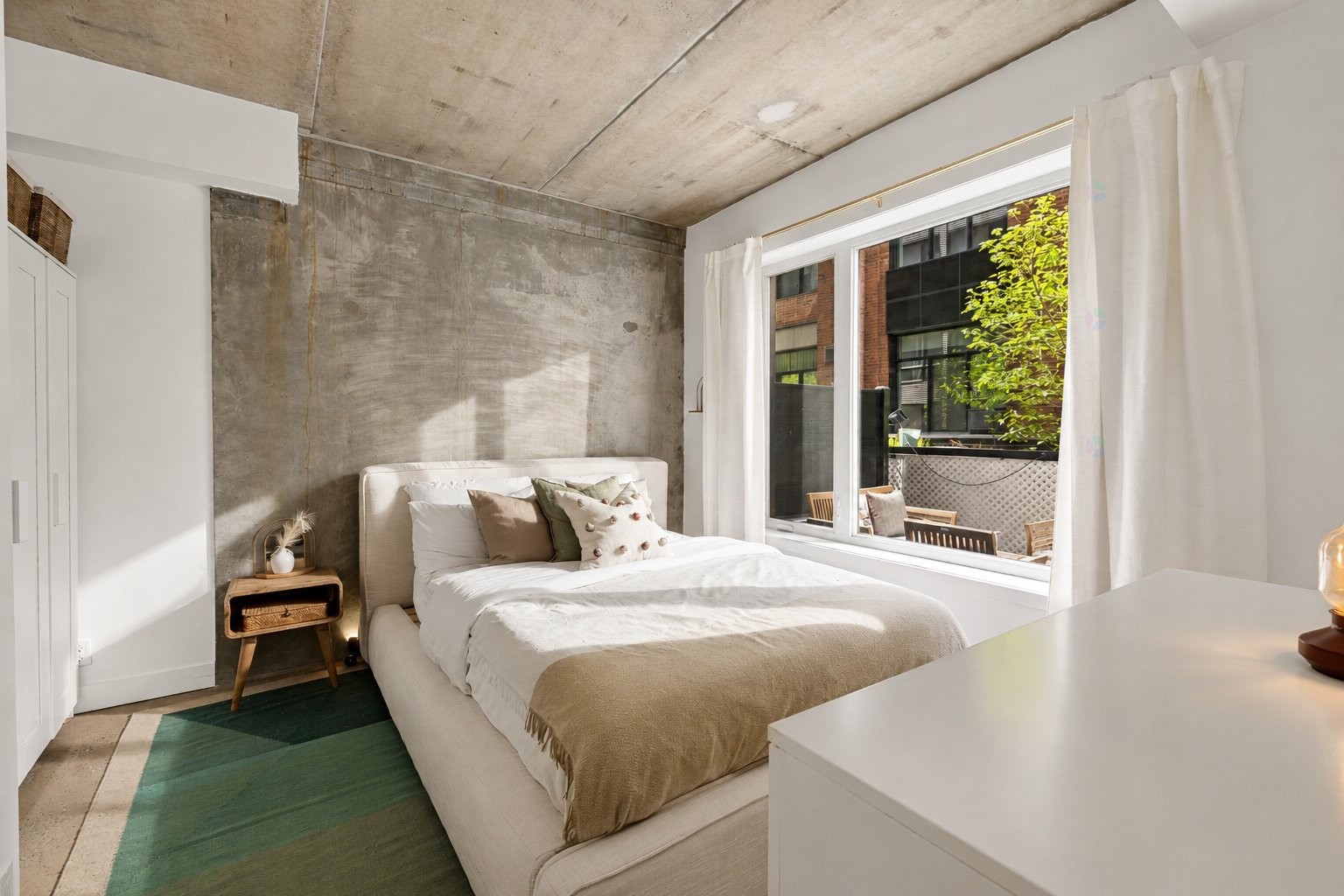 









730


Rue Rose-de-Lima

, 1E,
Montréal (Le Sud-Ouest),




QC
H4C2L8


