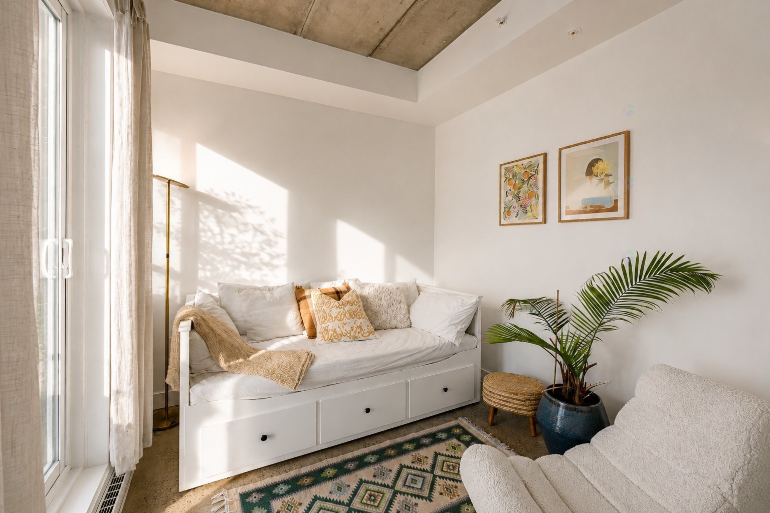 









730


Rue Rose-de-Lima

, 1E,
Montréal (Le Sud-Ouest),




QC
H4C2L8

