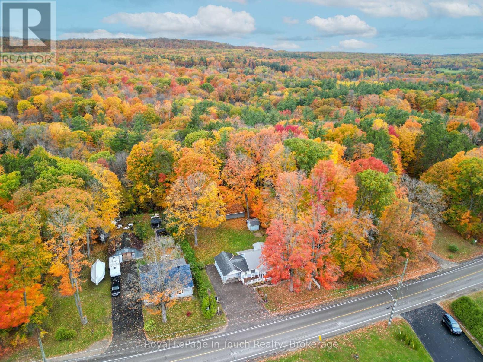 












748 OVERHEAD BRIDGE ROAD

,
Penetanguishene,




Ontario
L9M0V6


