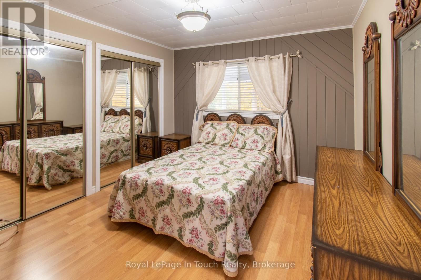 












748 OVERHEAD BRIDGE ROAD

,
Penetanguishene,




Ontario
L9M0V6

