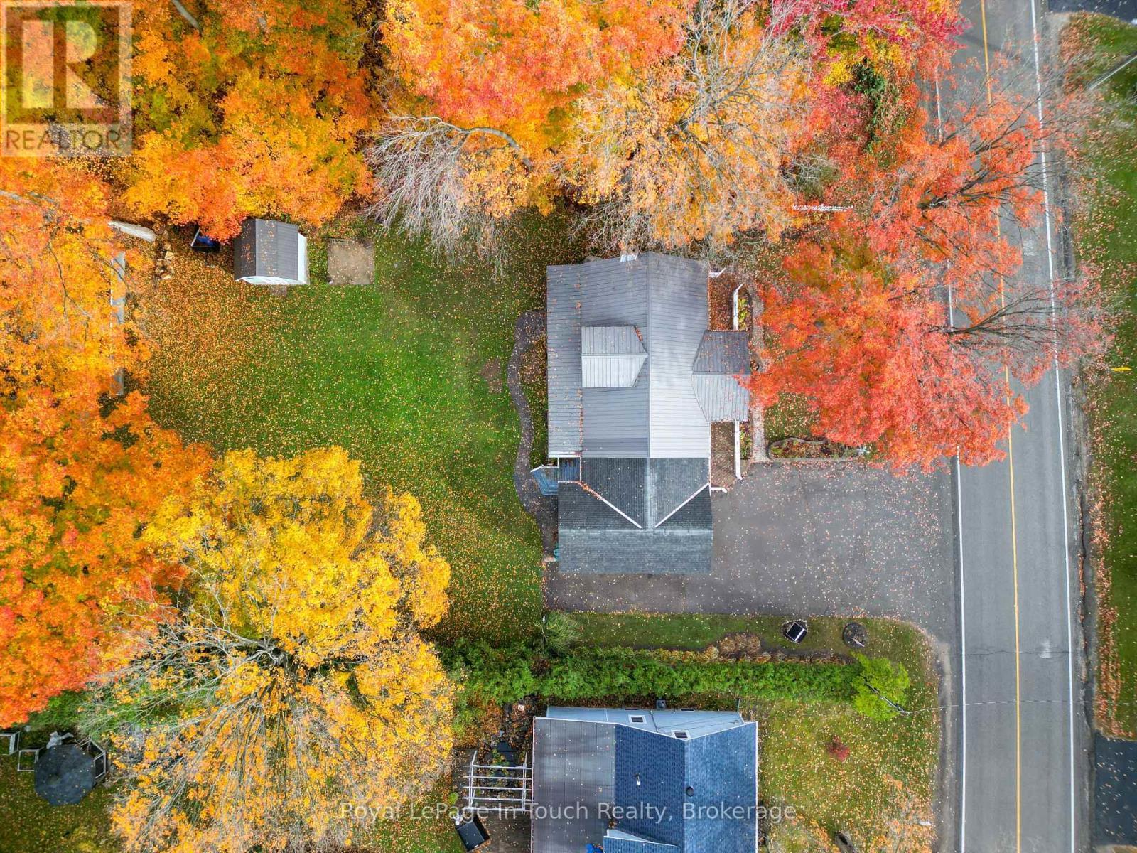 












748 OVERHEAD BRIDGE ROAD

,
Penetanguishene,




Ontario
L9M0V6

