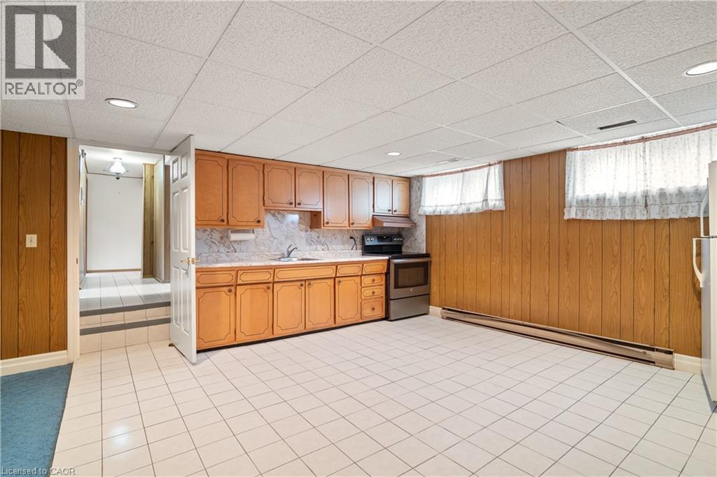 












4646 SIDEROAD 20 N

,
Puslinch,




Ontario
N1H6J3

