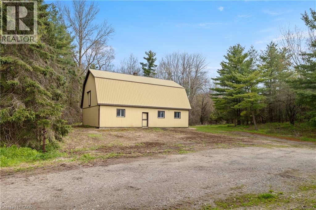 












4646 SIDEROAD 20 N

,
Puslinch,




Ontario
N1H6J3

