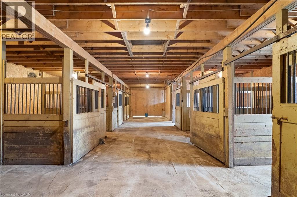 












4646 SIDEROAD 20 N

,
Puslinch,




Ontario
N1H6J3

