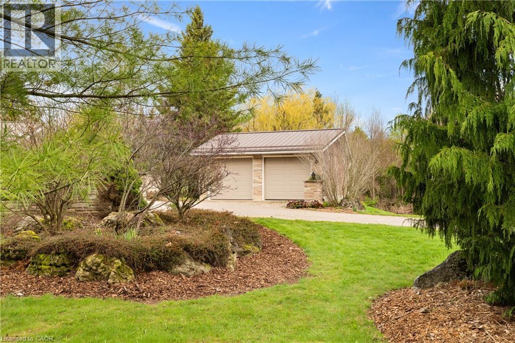












4646 SIDEROAD 20 N

,
Puslinch,




Ontario
N1H6J3

