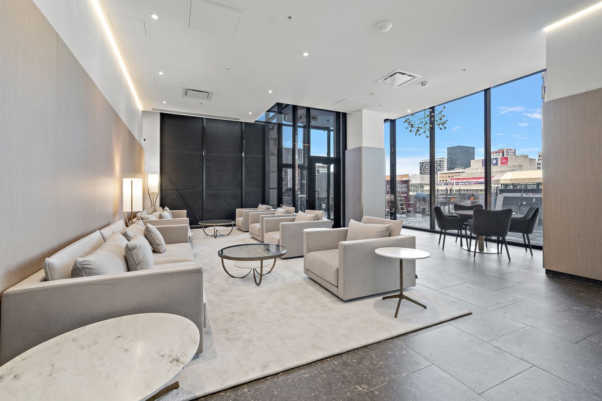









1210


Rue Jeanne-Mance

, 5712,
Montréal (Ville-Marie),




QC
H2X1M1

