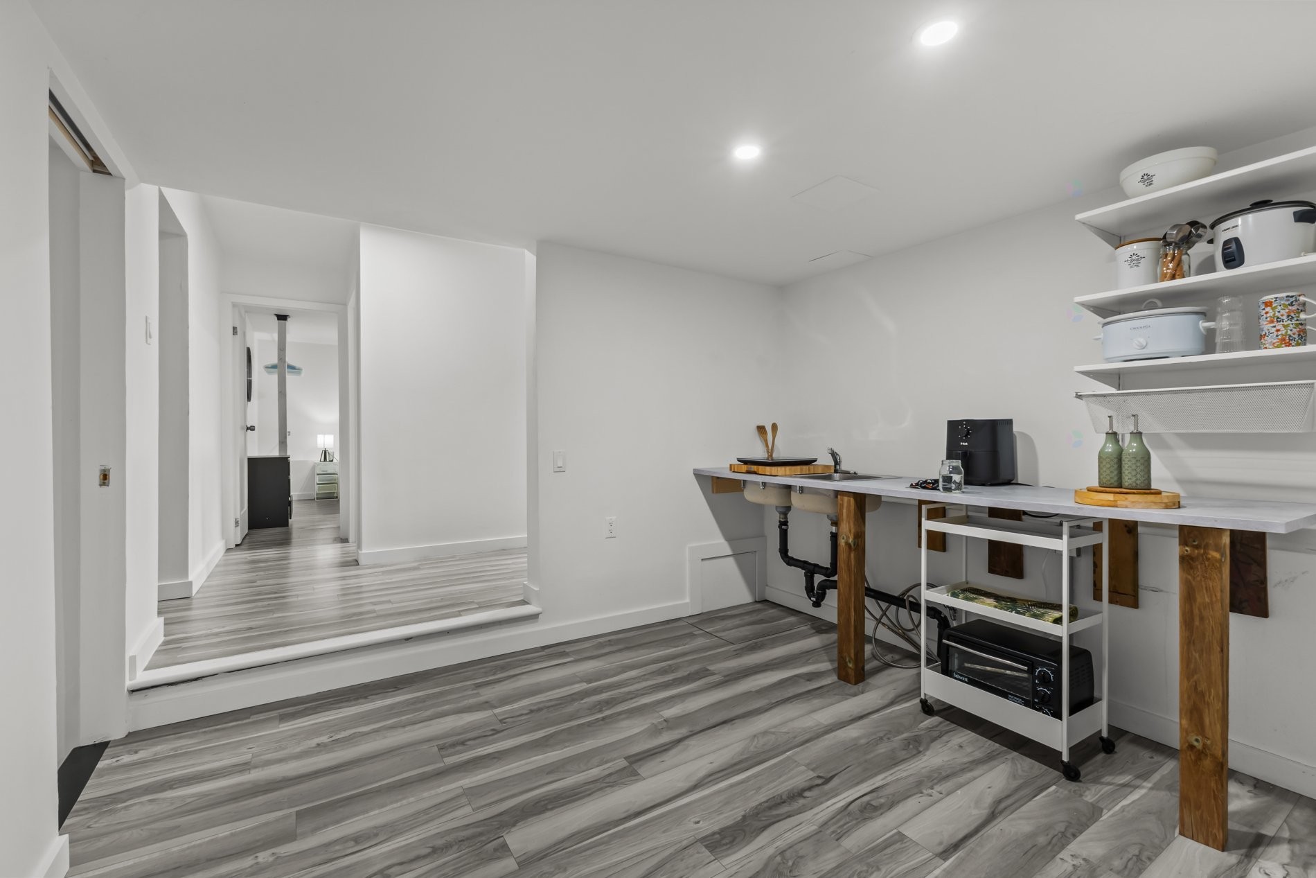 









470


16e Avenue

,
Pointe-Calumet,




QC
J0N1G0

