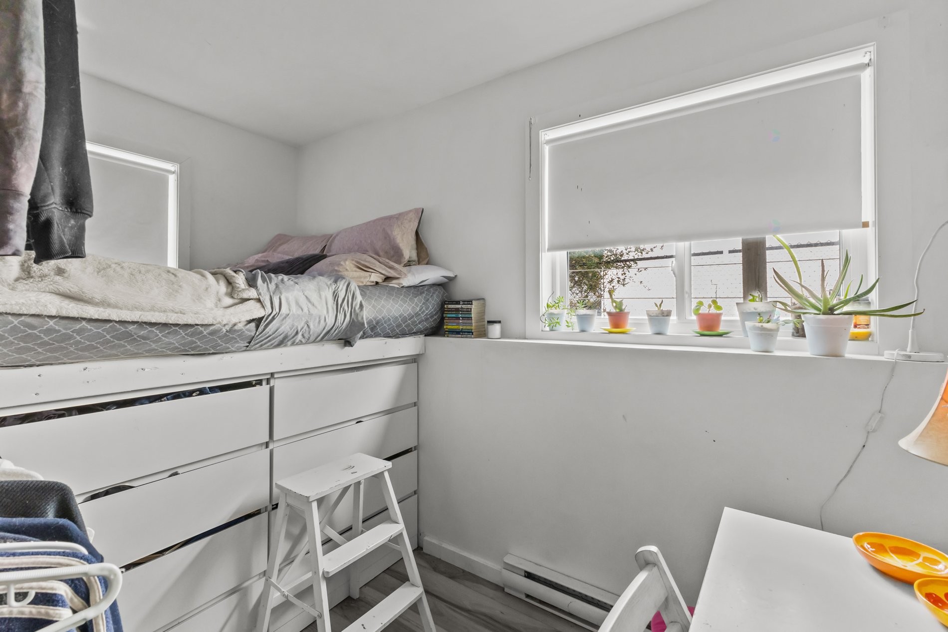 









470


16e Avenue

,
Pointe-Calumet,




QC
J0N1G0

