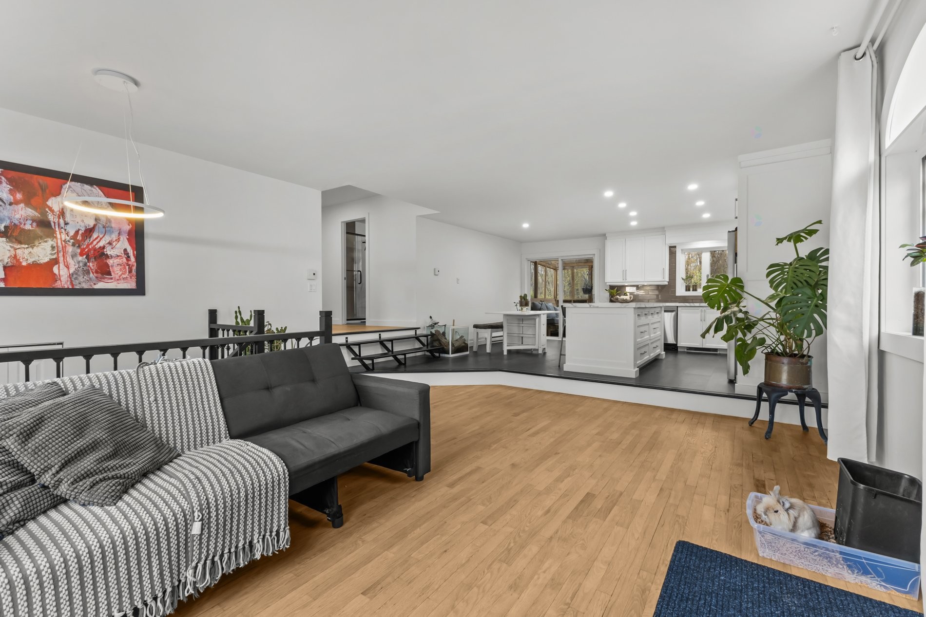 









470


16e Avenue

,
Pointe-Calumet,




QC
J0N1G0

