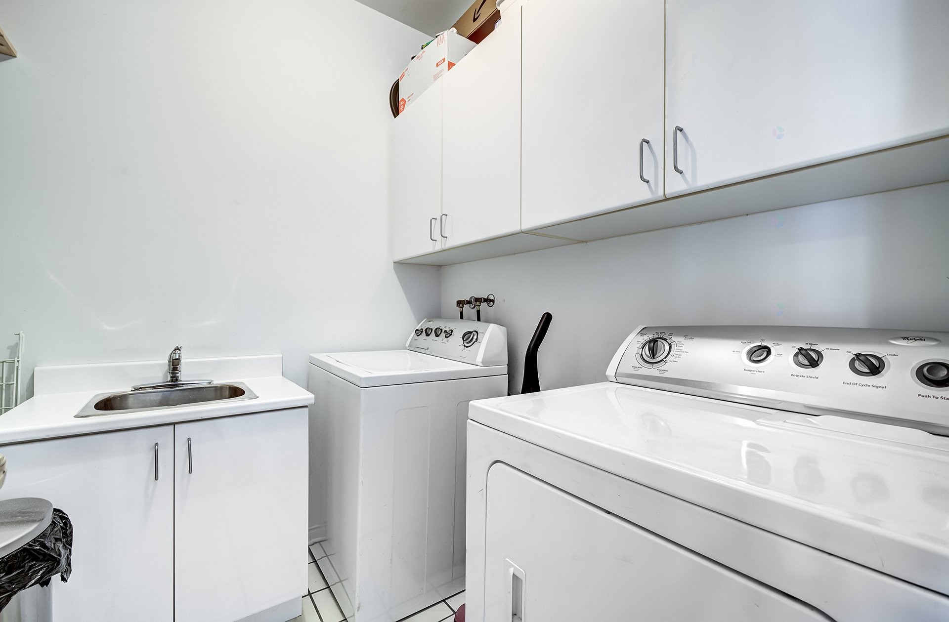 









4792


Rue De Chambly

, 4,
Montréal (Rosemont/La Petite-Patrie),




QC
H1X3N8

