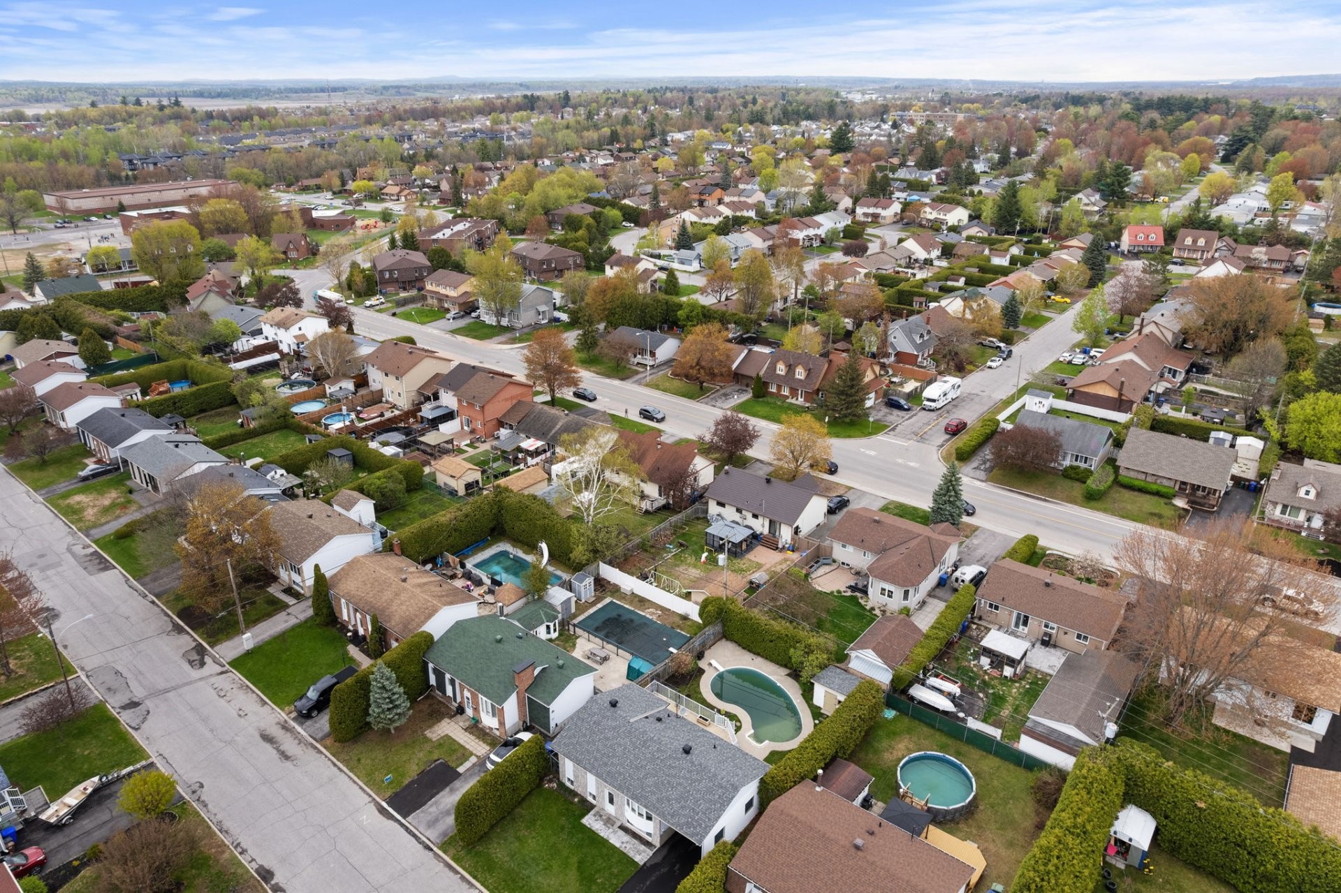 









75


Rue des Sables

,
Gatineau (Gatineau),




QC
J8P7C7

