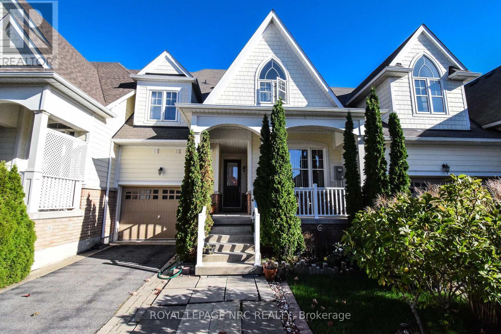 












4343 CHEMONDA STREET

,
Niagara Falls (Lyons Creek),




Ontario
L2G0E0

