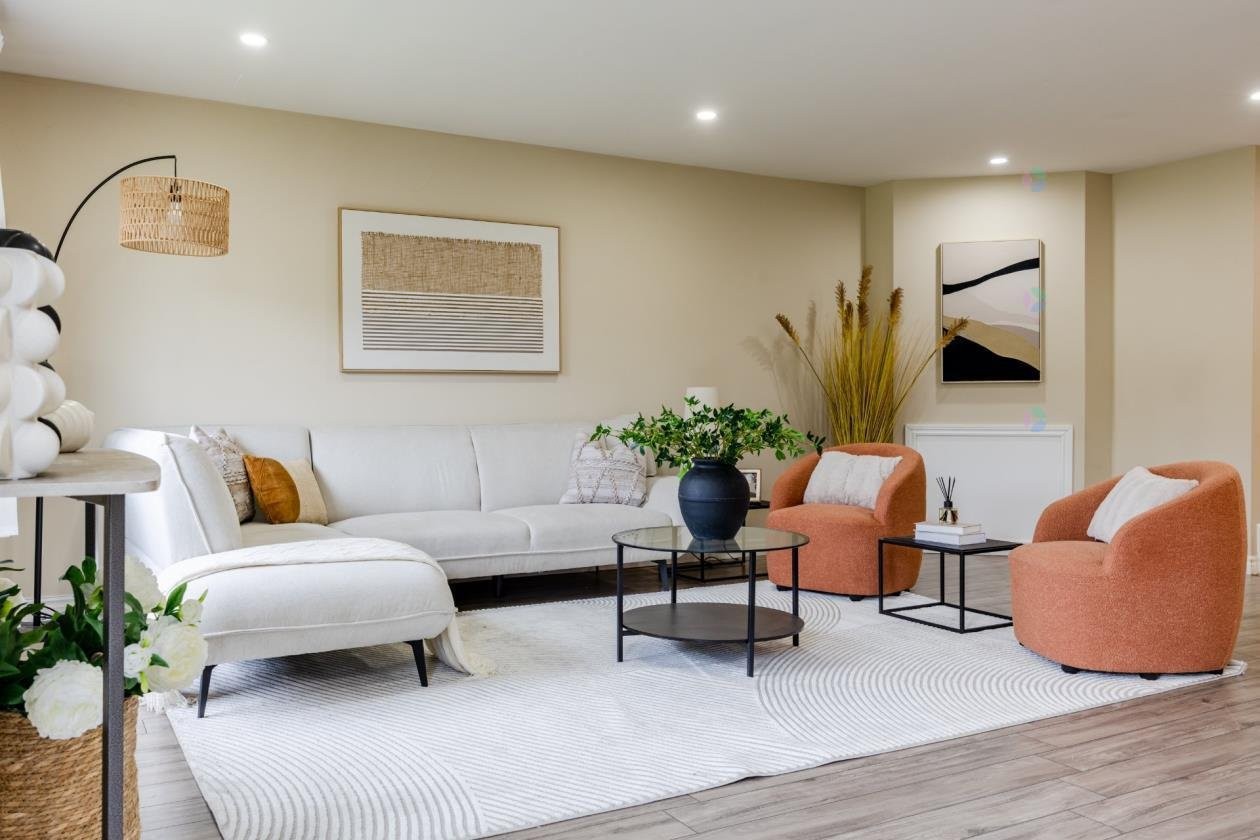 









555Z


Montrose Drive

, 29,
Beaconsfield,




QC
H9W6B4

