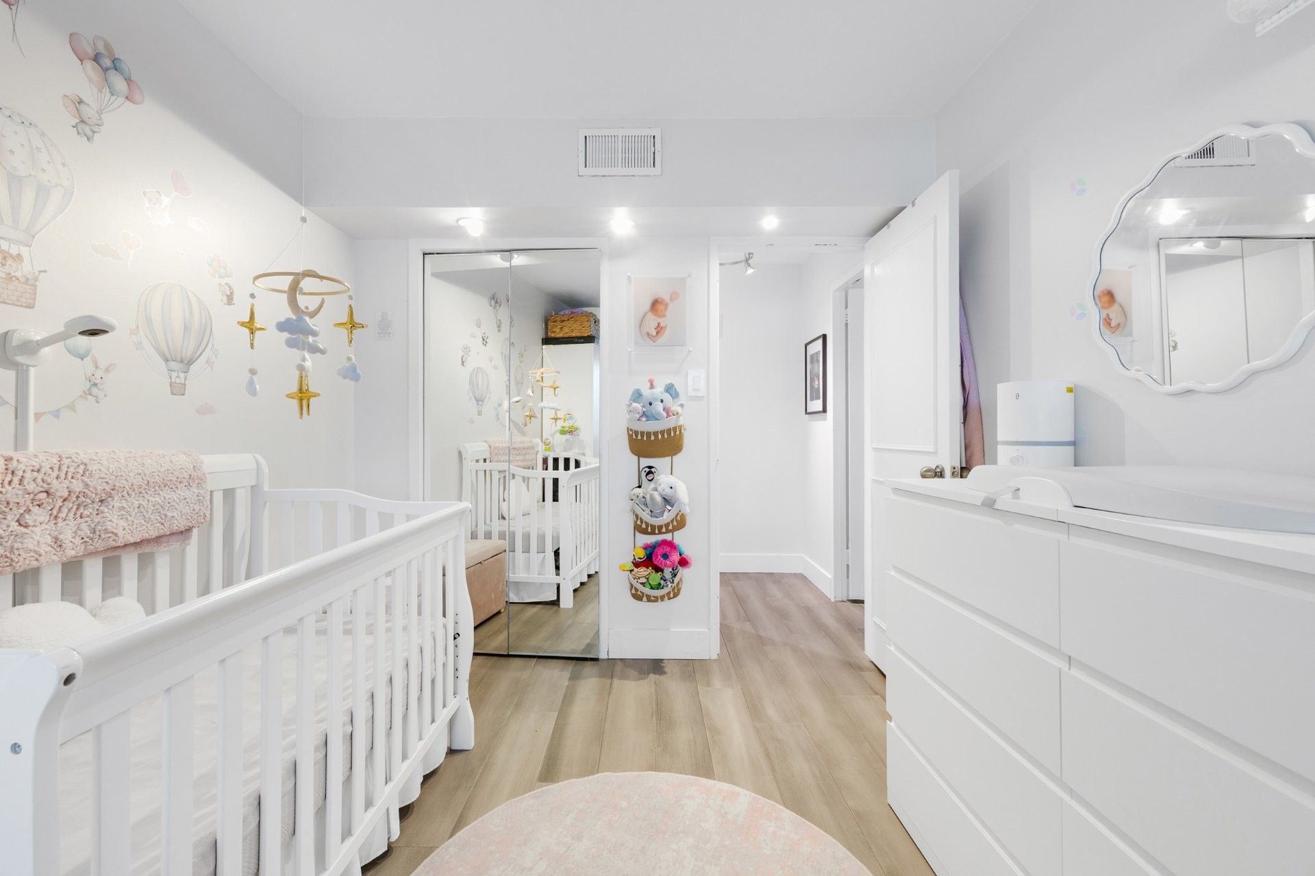 









5700


Boul. Cavendish

, 208,
Côte-Saint-Luc,




QC
H4W1S8

