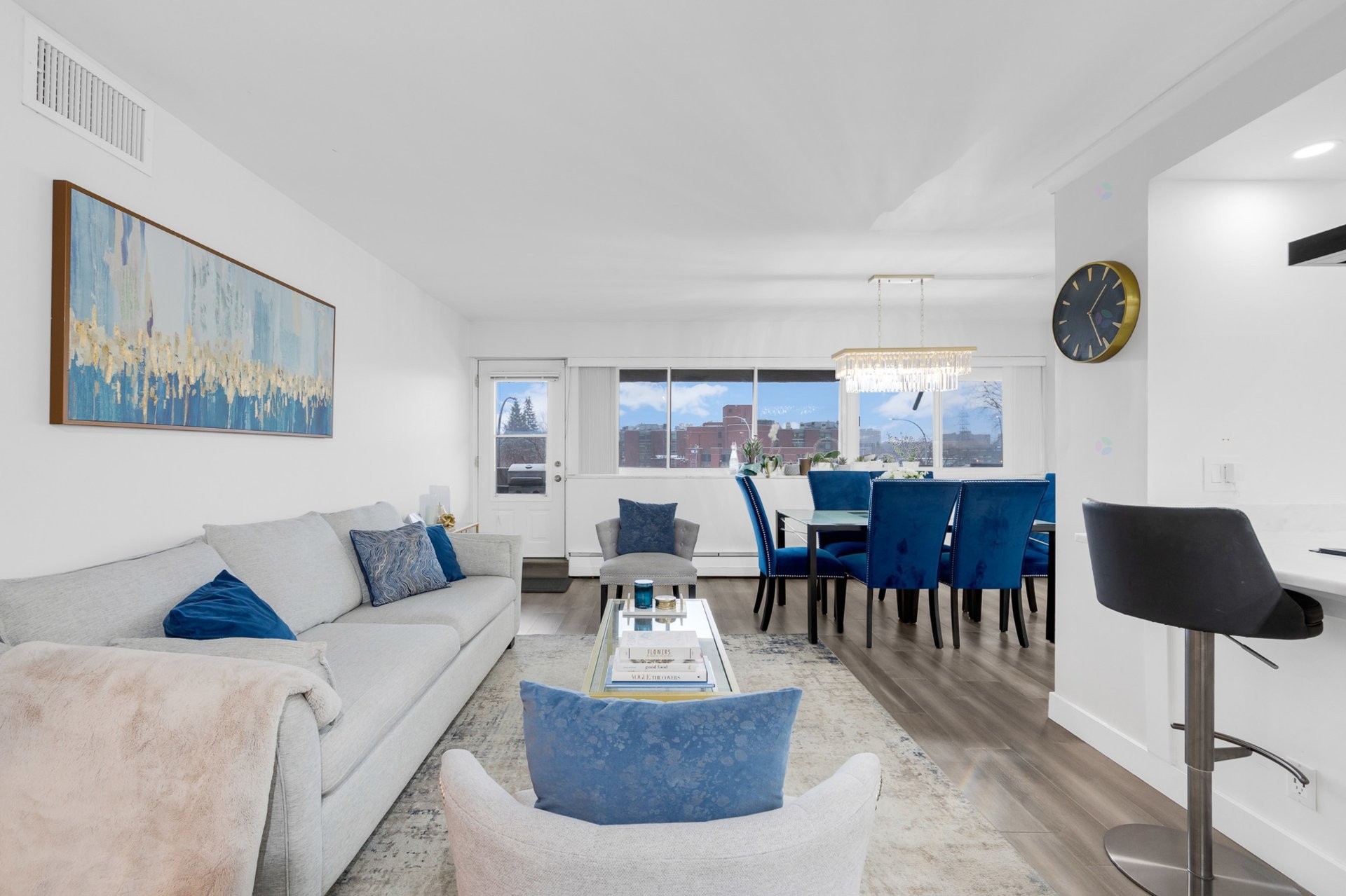 









5700


Boul. Cavendish

, 208,
Côte-Saint-Luc,




QC
H4W1S8

