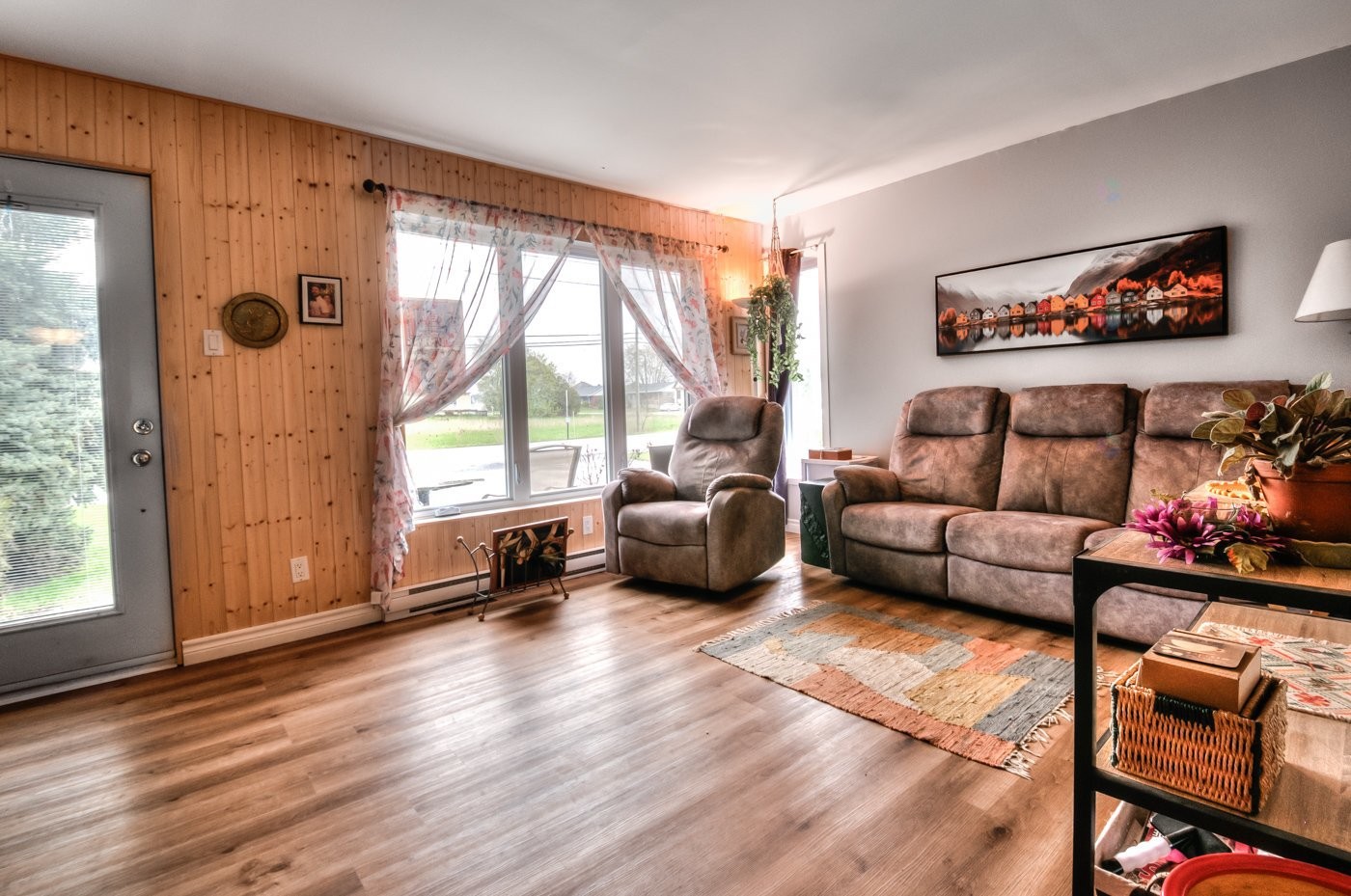 









1282


Ch. de la Grande-Ligne

,
Saint-Alexandre,




QC
J0J1S0

