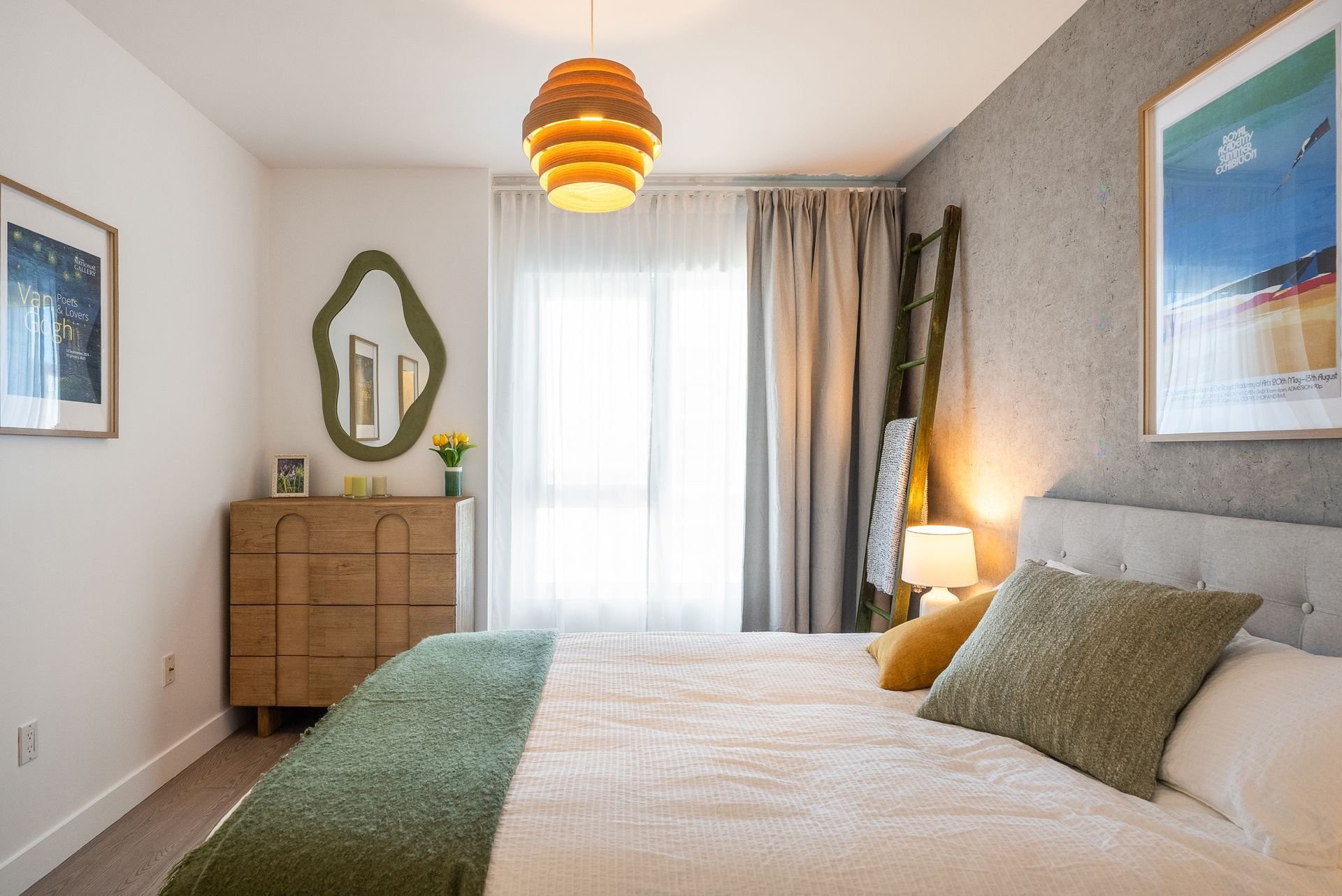 









1100


Av. des Draveurs

, 302,
Trois-Rivières,




QC
G9A0C6

