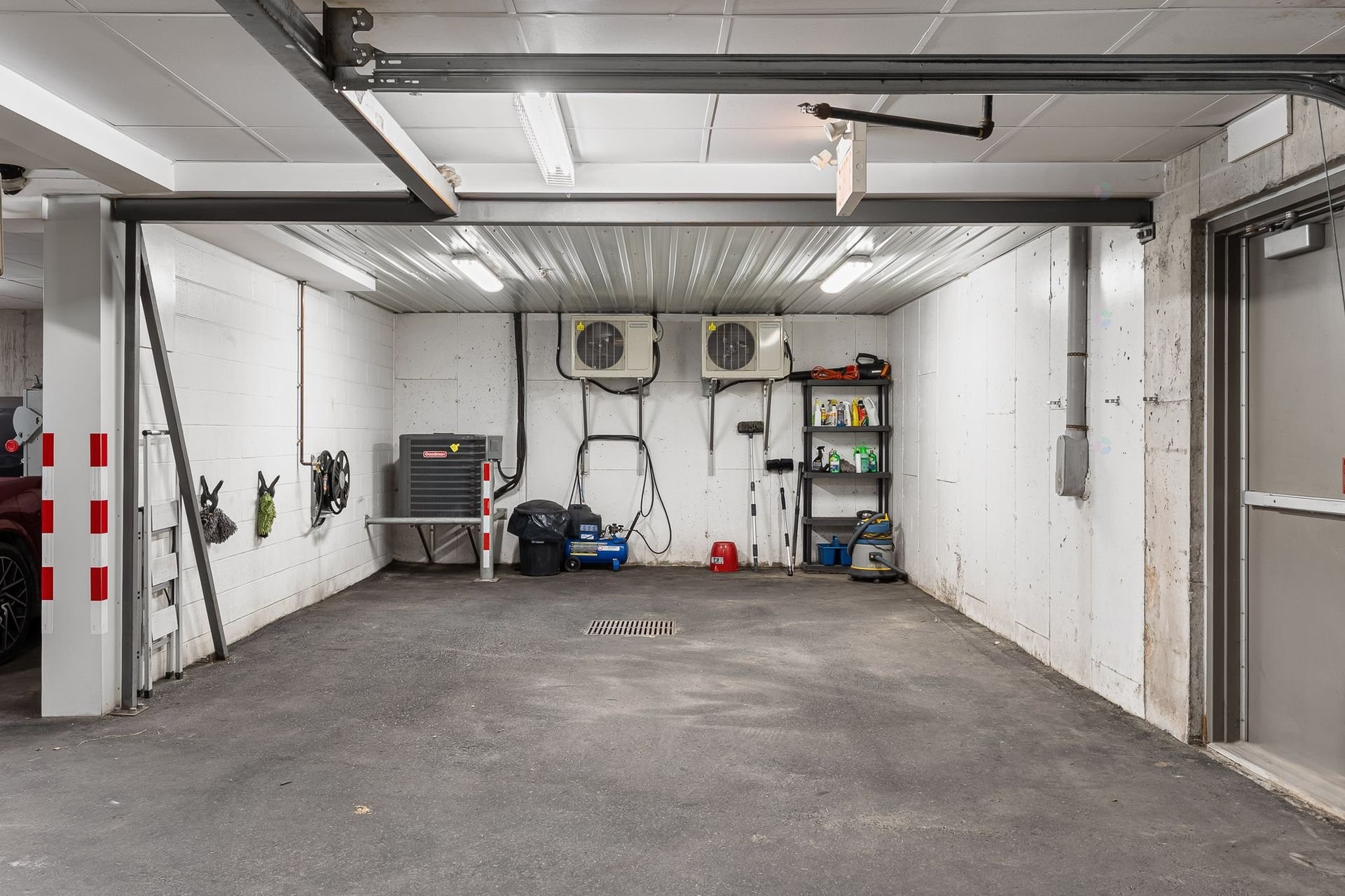 









1100


Av. des Draveurs

, 302,
Trois-Rivières,




QC
G9A0C6

