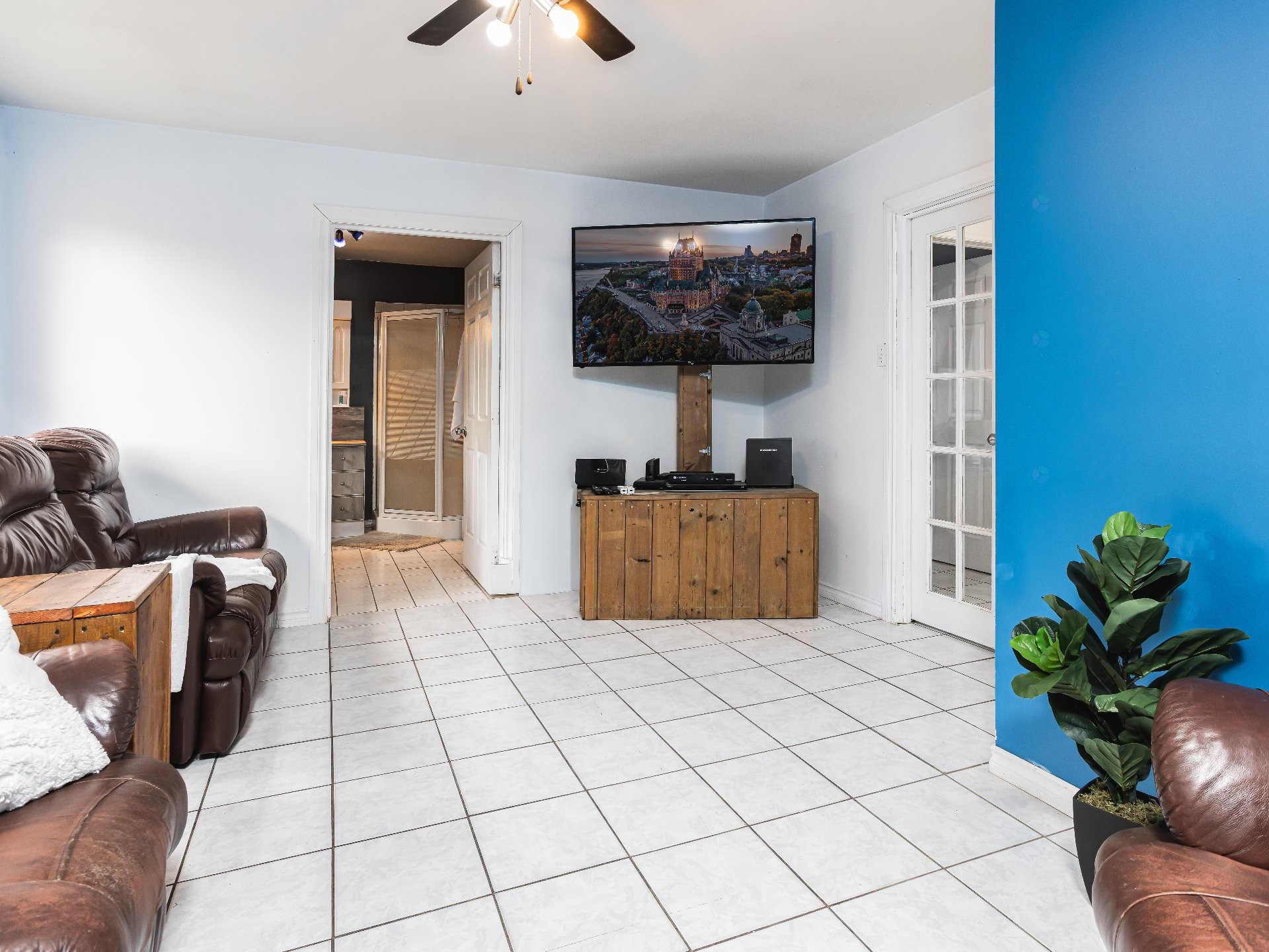 









54


Place Terrasse-Boucher

,
Pincourt,




QC
J7W4K3

