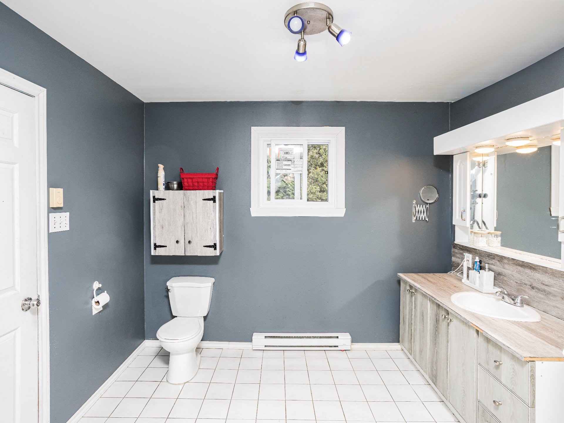 









54


Place Terrasse-Boucher

,
Pincourt,




QC
J7W4K3

