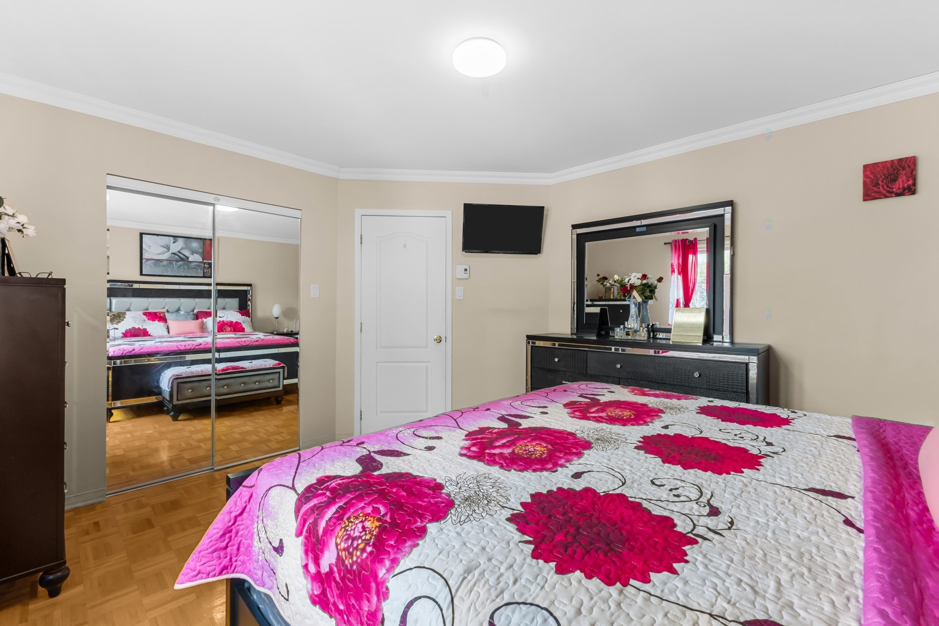 









692


Rue Forand

,
Repentigny (Le Gardeur),




QC
J5Z4X6

