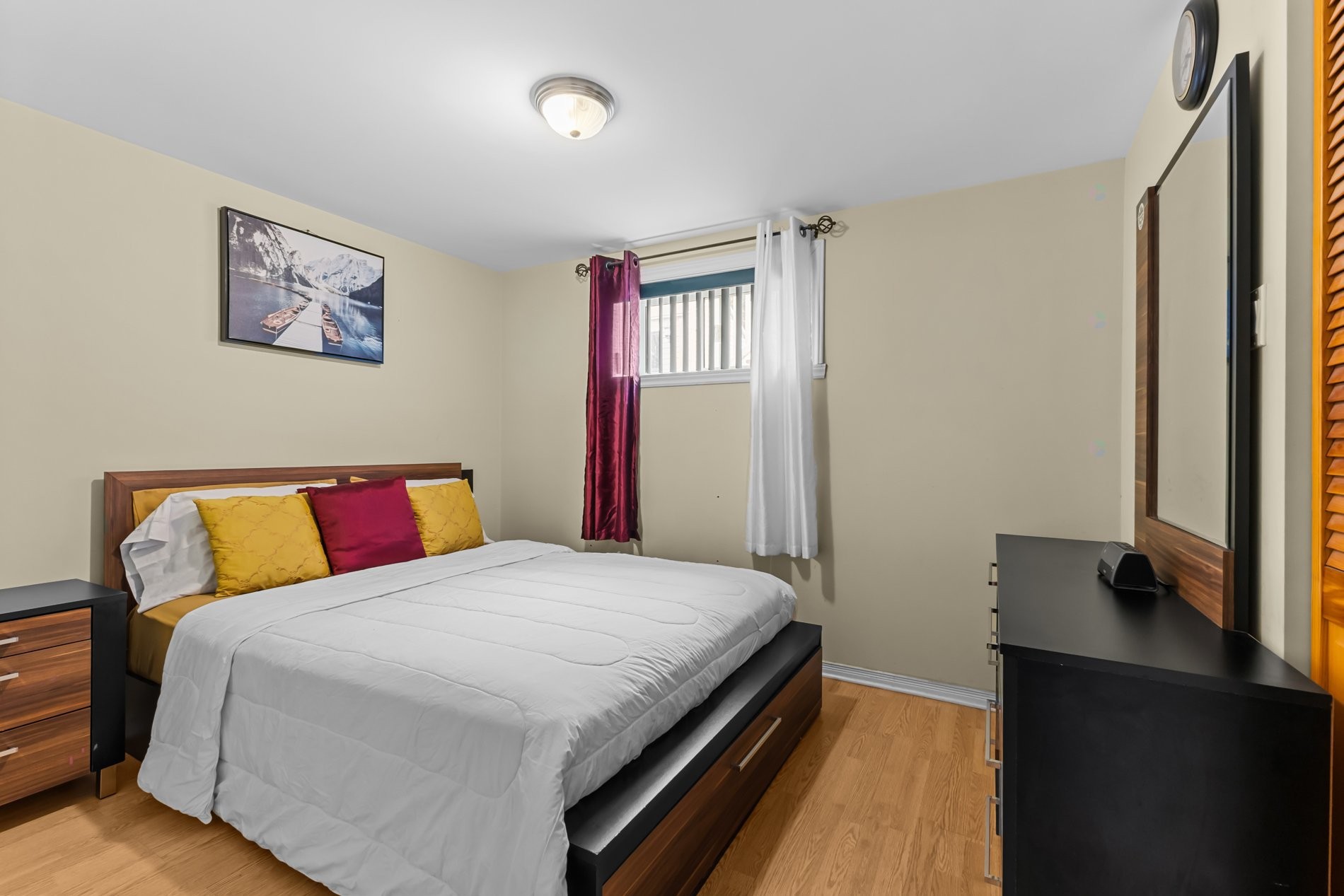 









692


Rue Forand

,
Repentigny (Le Gardeur),




QC
J5Z4X6


