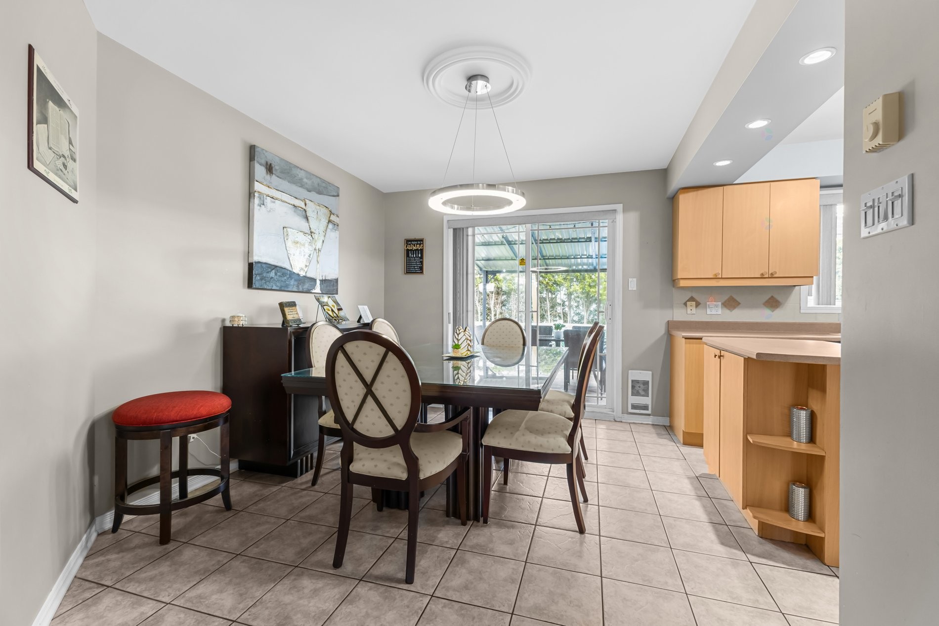 









692


Rue Forand

,
Repentigny (Le Gardeur),




QC
J5Z4X6

