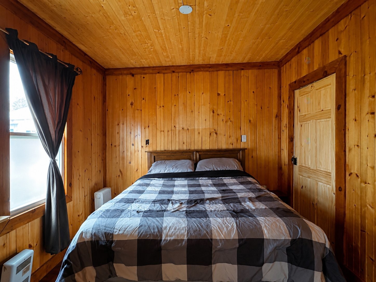 









104


Ch. du Lac-Ludger

,
Lantier,




QC
J0T1V0

