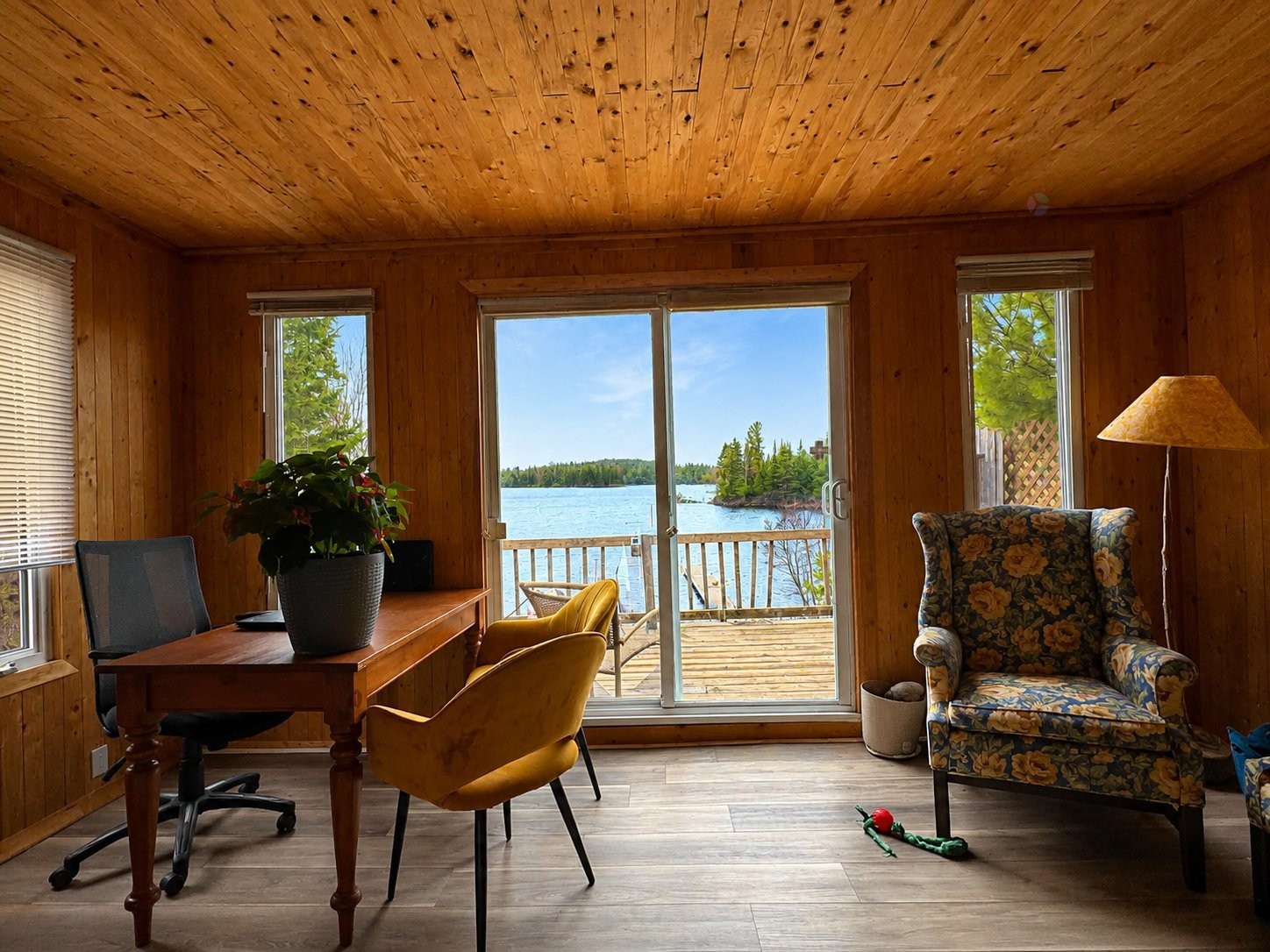 









104


Ch. du Lac-Ludger

,
Lantier,




QC
J0T1V0

