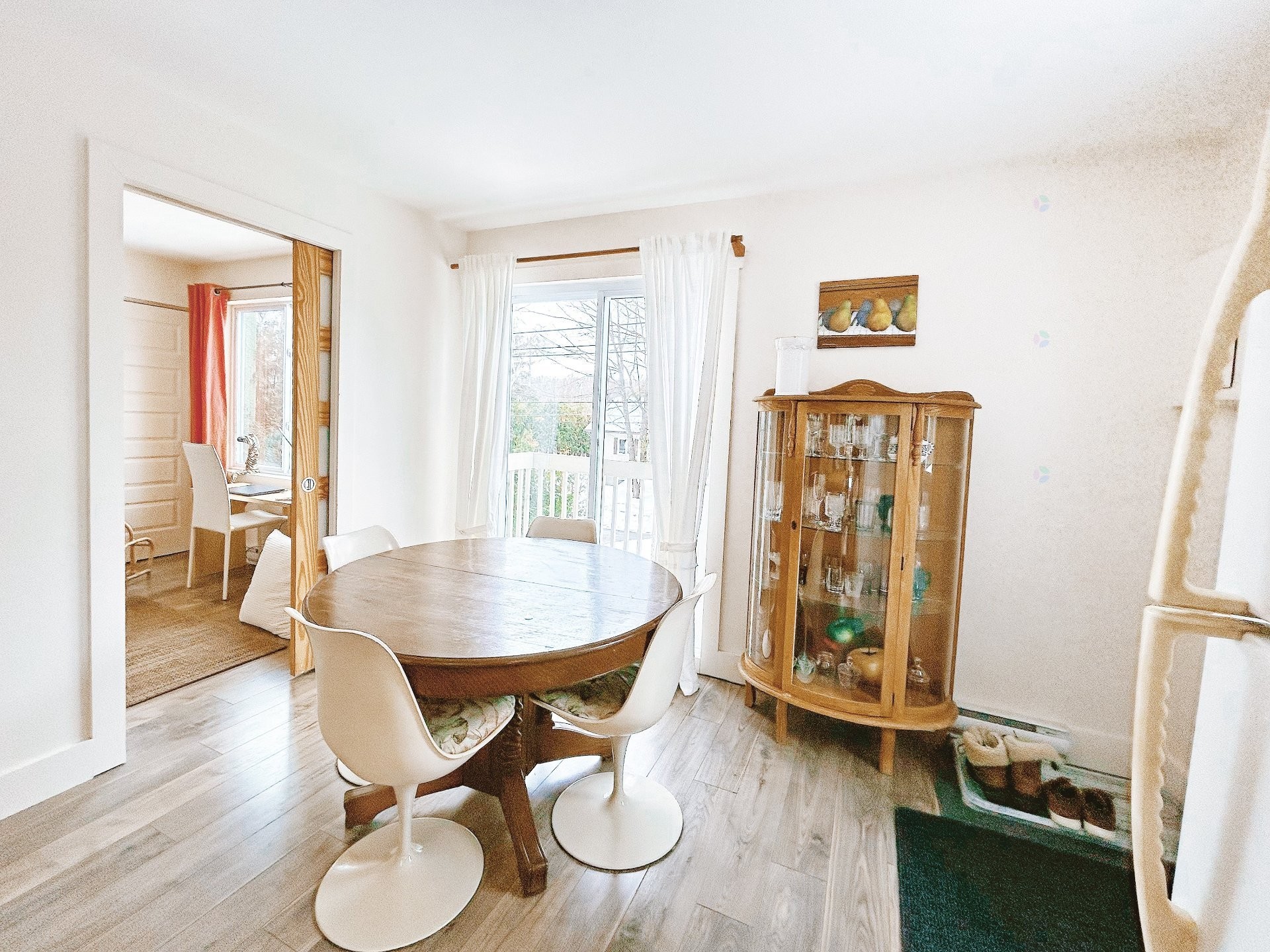 









58A


Av. du Havre-des-Neiges

,
Saint-Sauveur,




QC
J0R1R4

