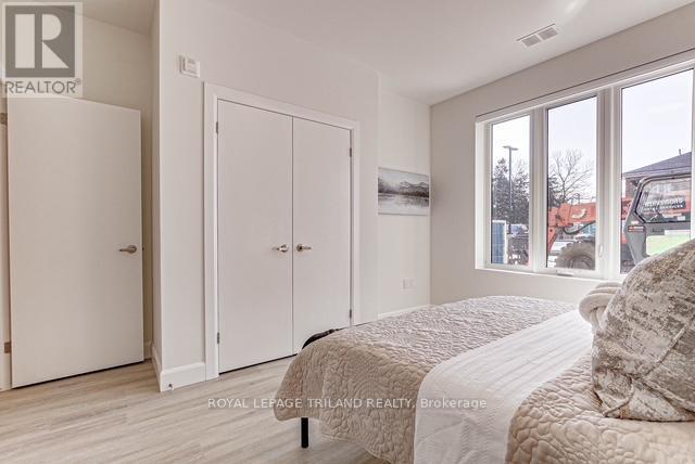 












106 - 75 WALNUT STREET

,
St. Thomas,




Ontario
N5R2Y7


