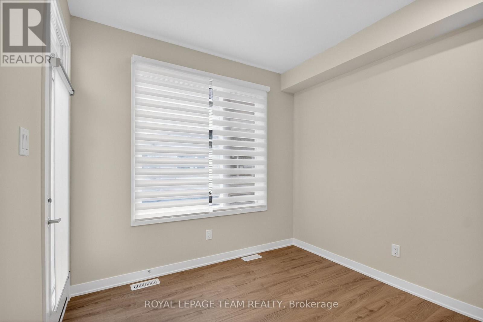 












297 LES EMMERSON DRIVE

,
Ottawa,




Ontario
K2J7L6

