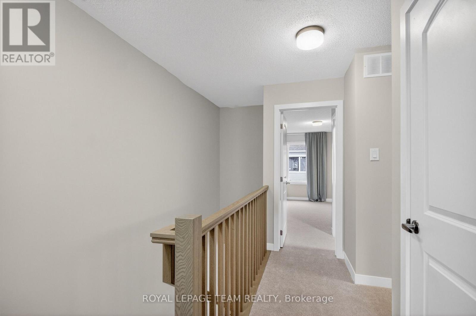 












297 LES EMMERSON DRIVE

,
Ottawa,




Ontario
K2J7L6

