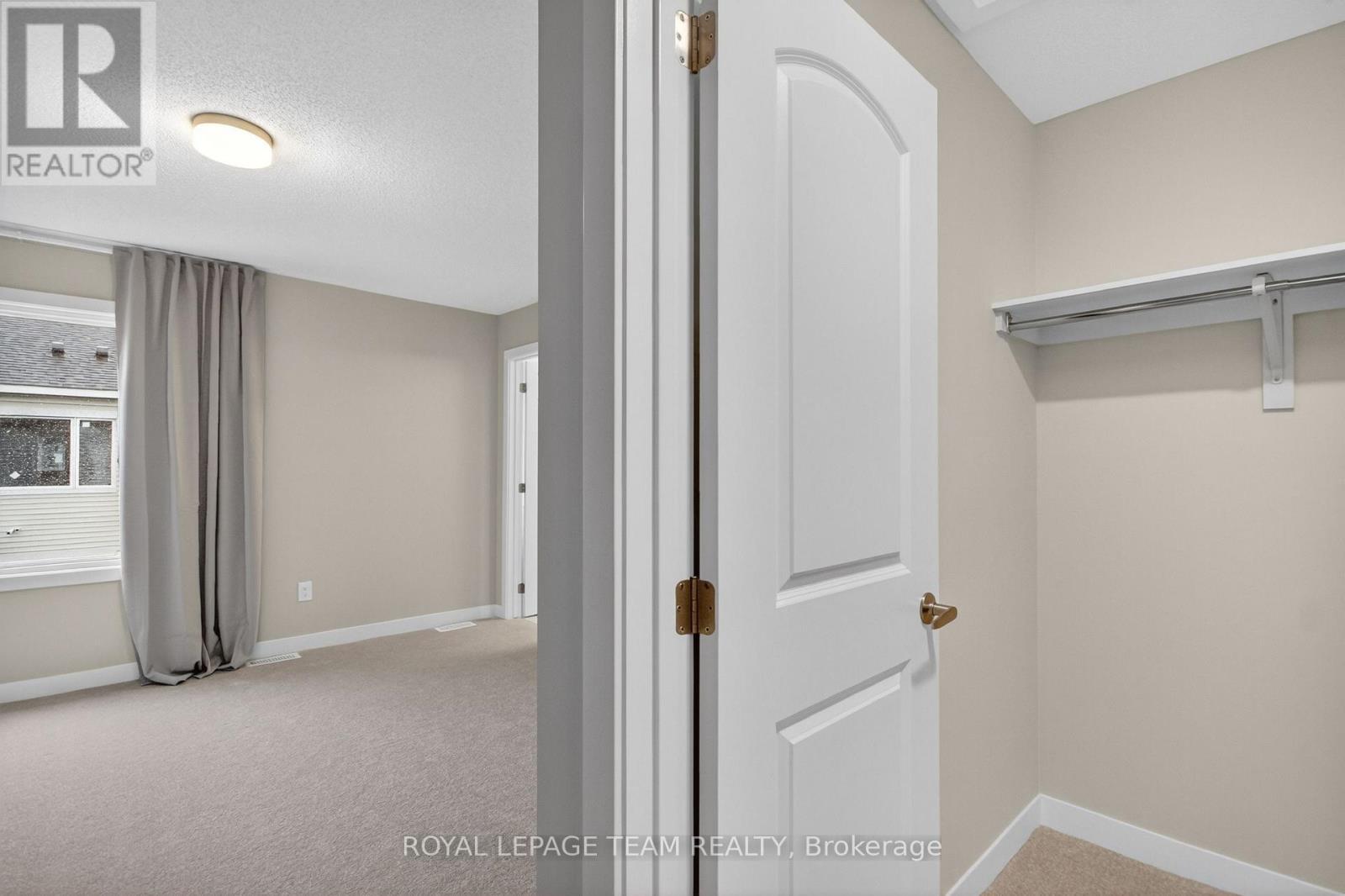 












297 LES EMMERSON DRIVE

,
Ottawa,




Ontario
K2J7L6

