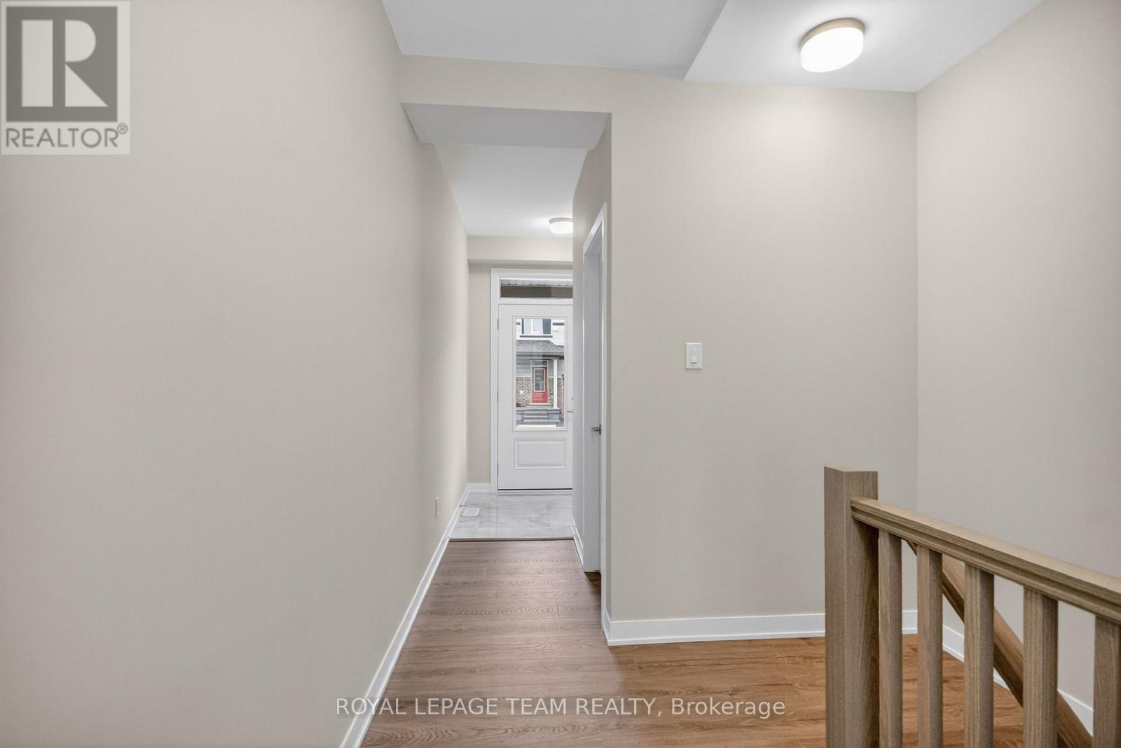 












297 LES EMMERSON DRIVE

,
Ottawa,




Ontario
K2J7L6

