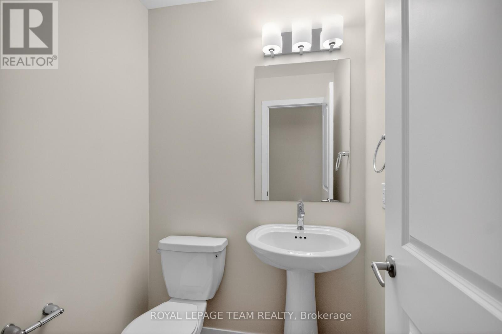 












297 LES EMMERSON DRIVE

,
Ottawa,




Ontario
K2J7L6

