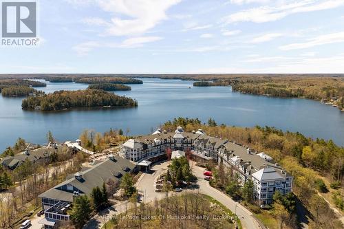 The Rock Golf Course and Marina nearby